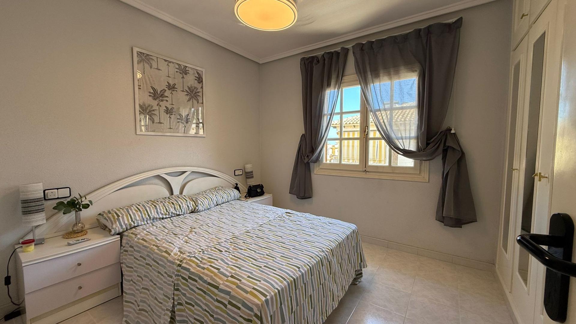 Bungalow for sale in Torrevieja, Alicante, Spain