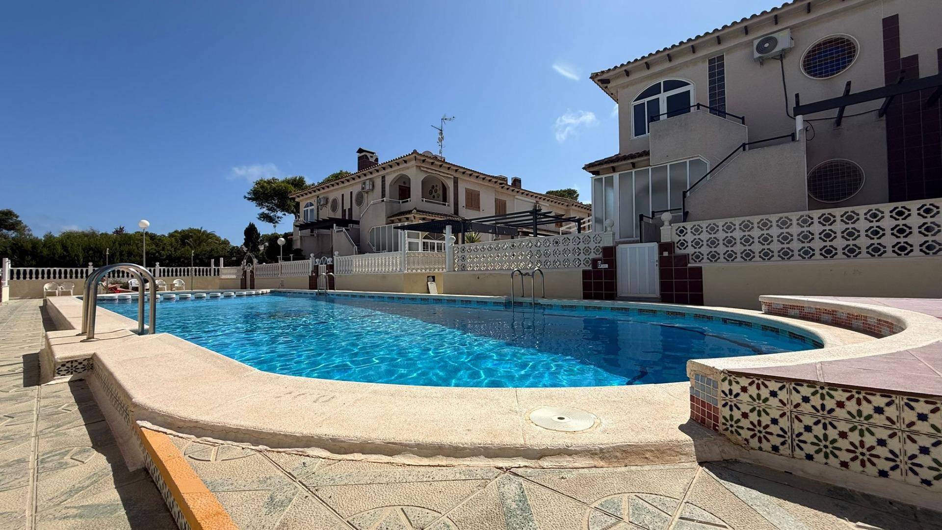 Bungalow for sale in Torrevieja, Alicante, Spain