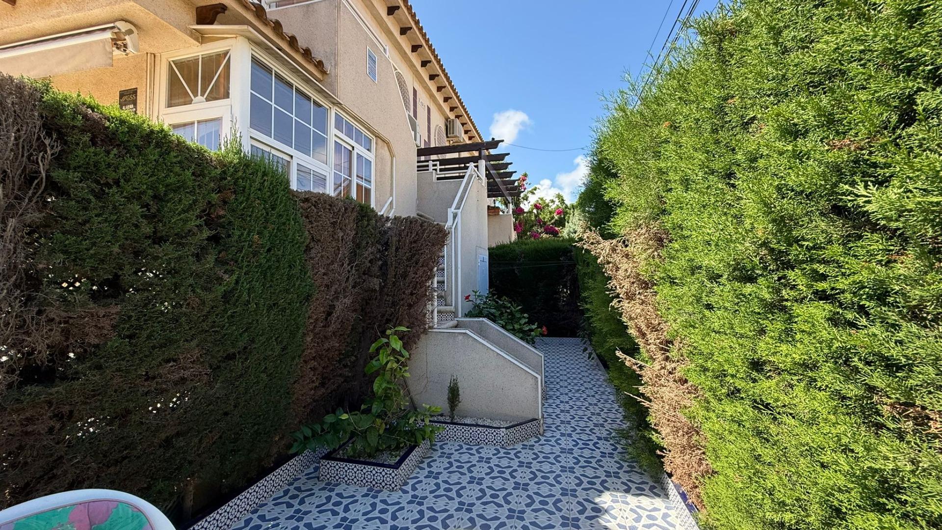 Bungalow for sale in Torrevieja, Alicante, Spain