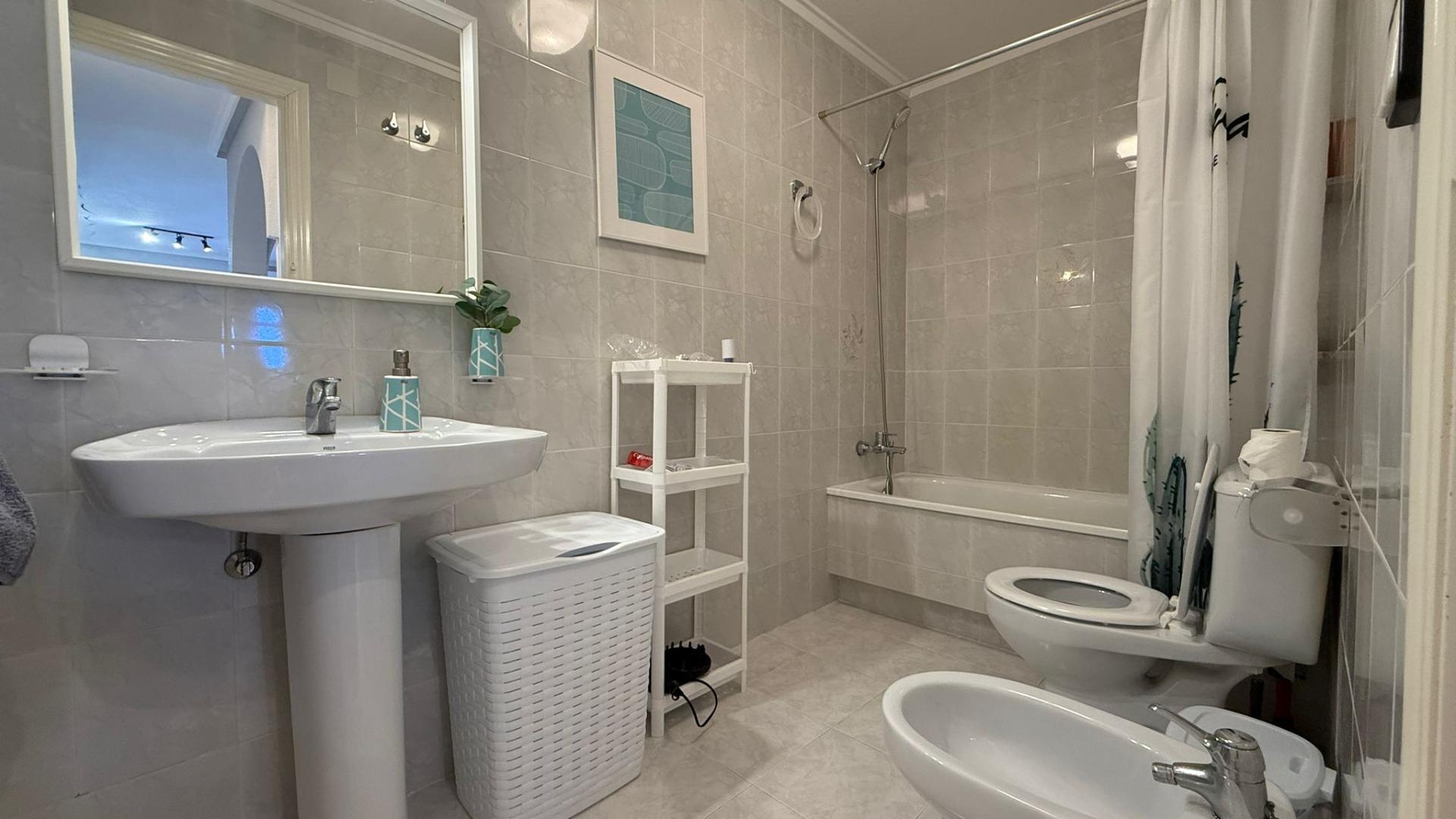 Bungalow for sale in Torrevieja, Alicante, Spain