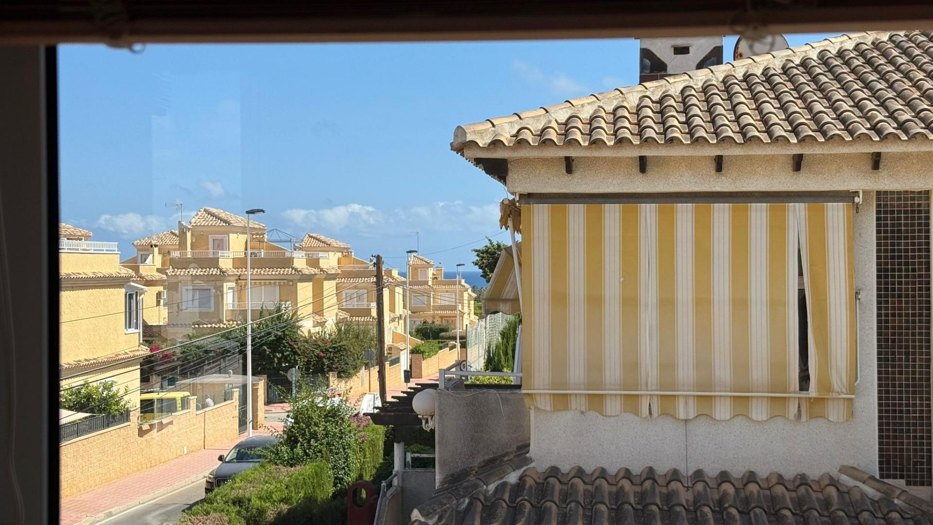 Bungalow for sale in Torrevieja, Alicante, Spain