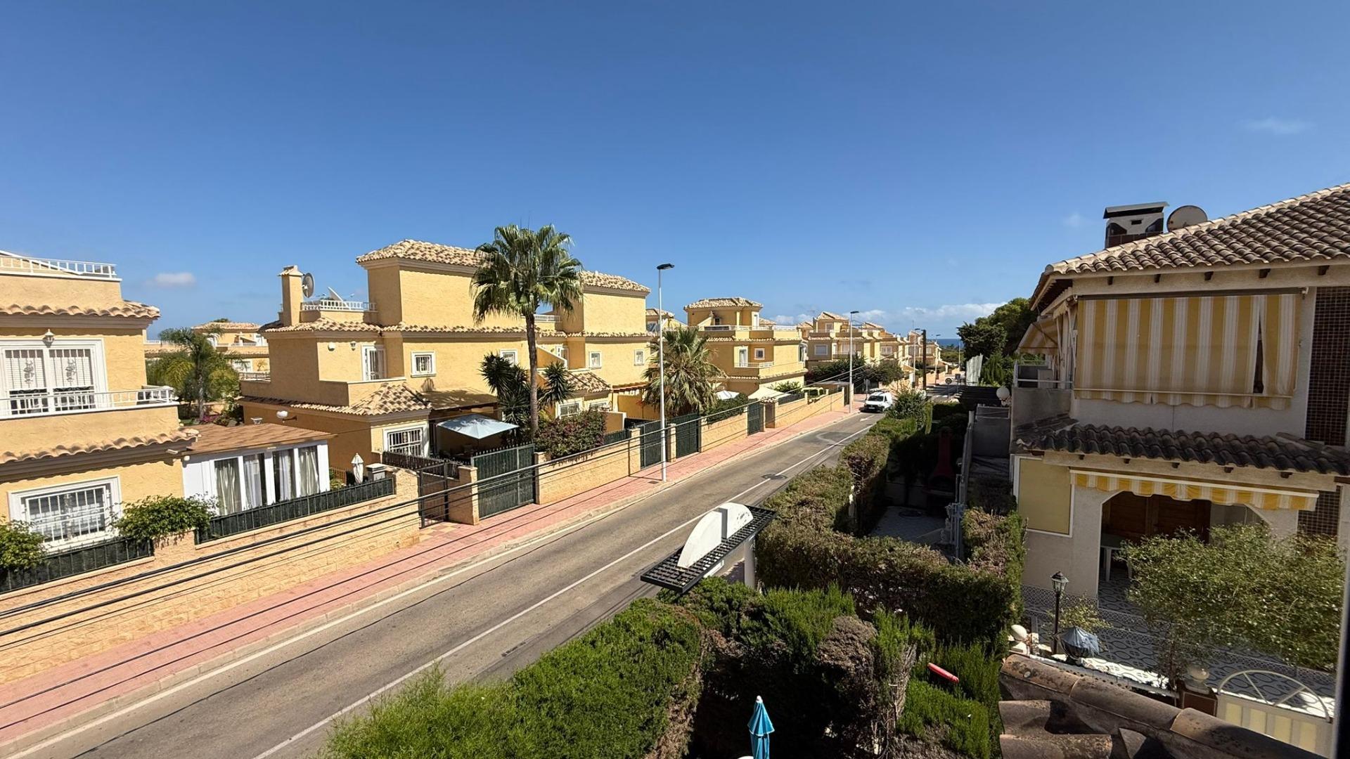 Bungalow for sale in Torrevieja, Alicante, Spain