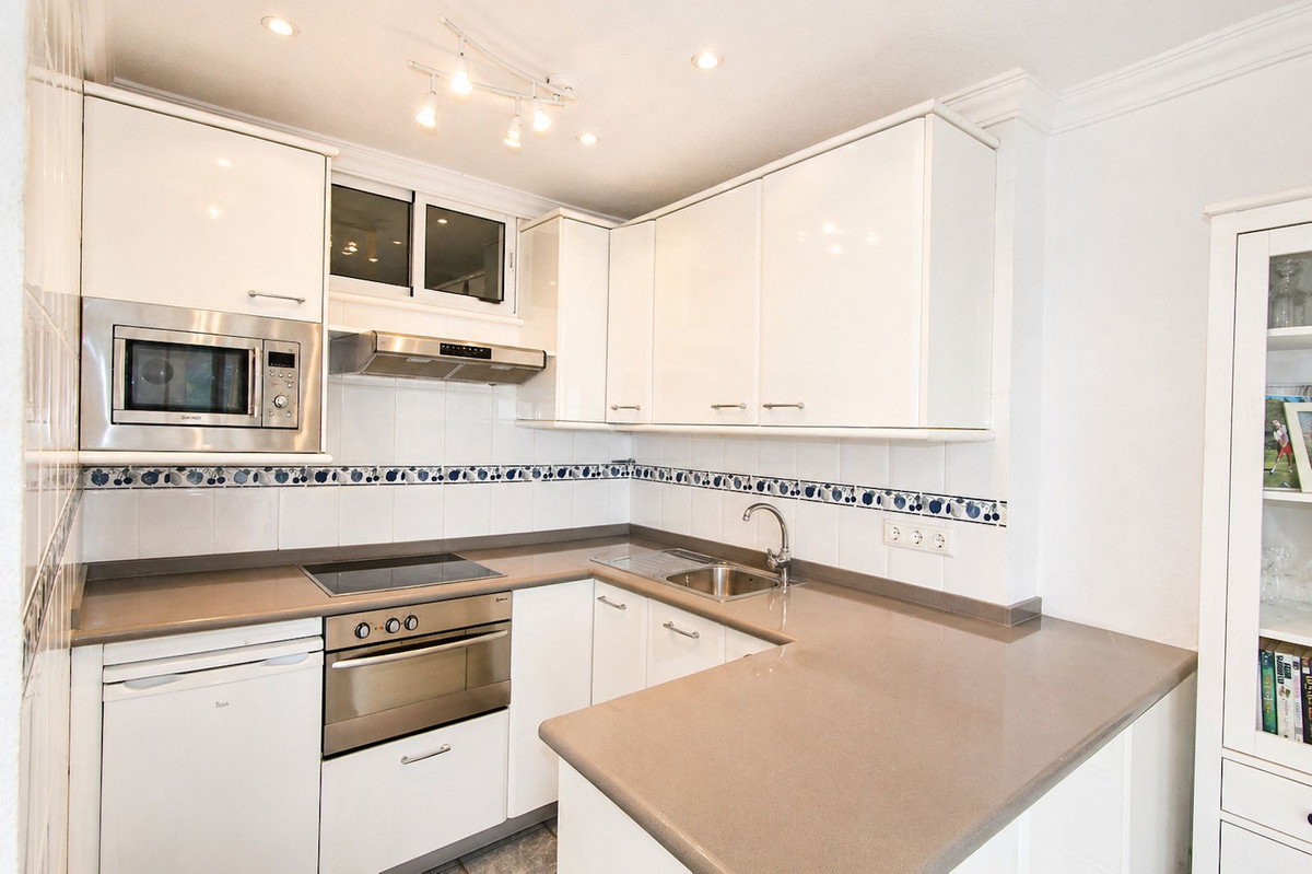 Apartment for sale in Marbesa, Málaga, Spain