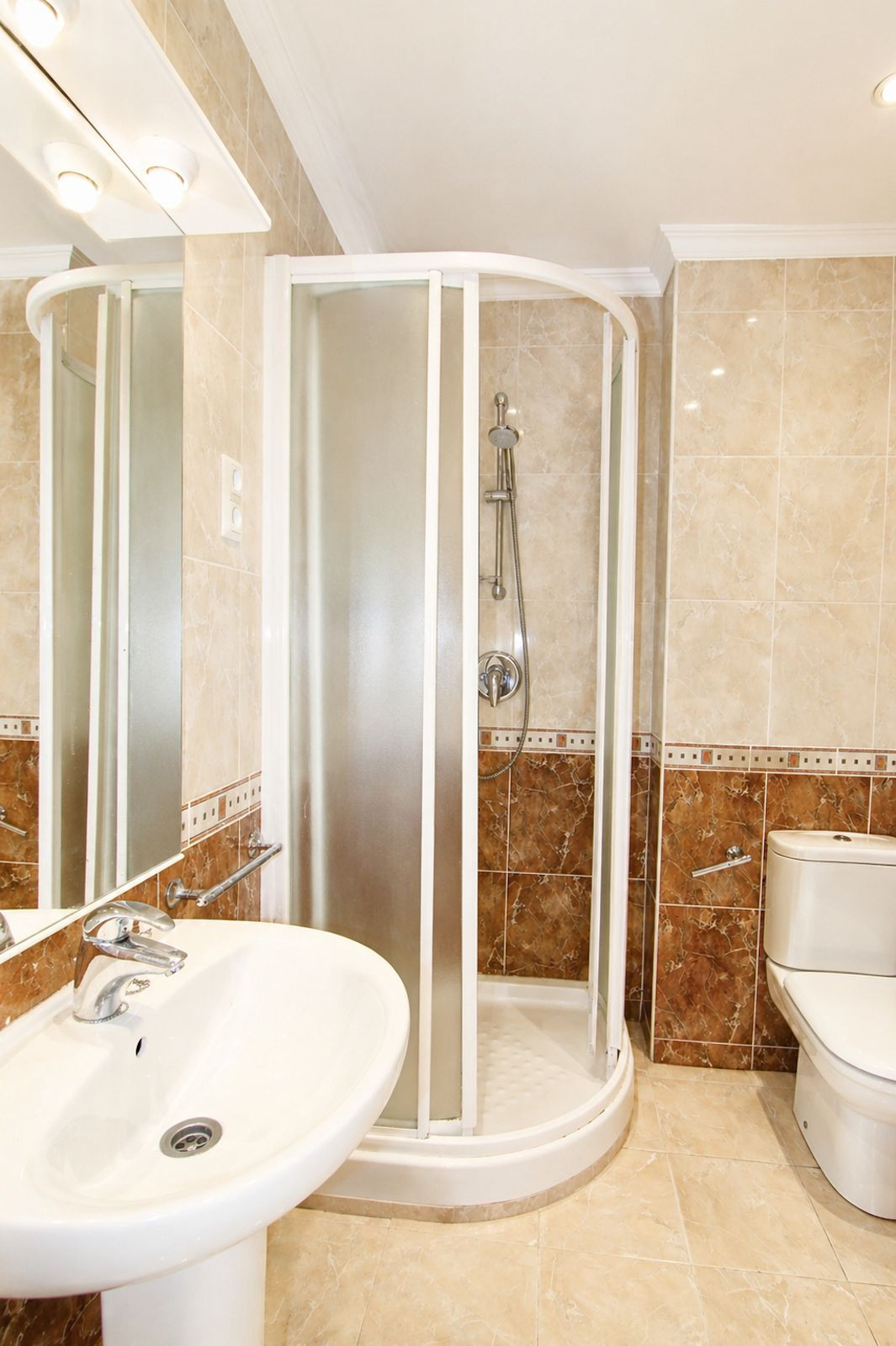 Apartment for sale in Marbesa, Málaga, Spain