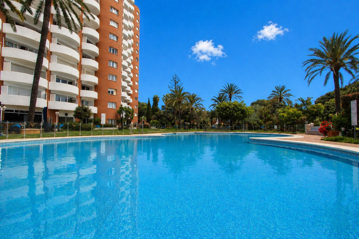 Apartment for sale in Marbesa, Málaga, Spain