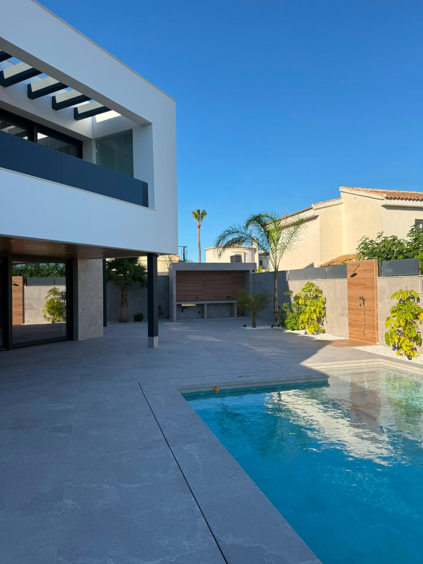 Villa for sale in Ciudad Quesada, Alicante, Spain