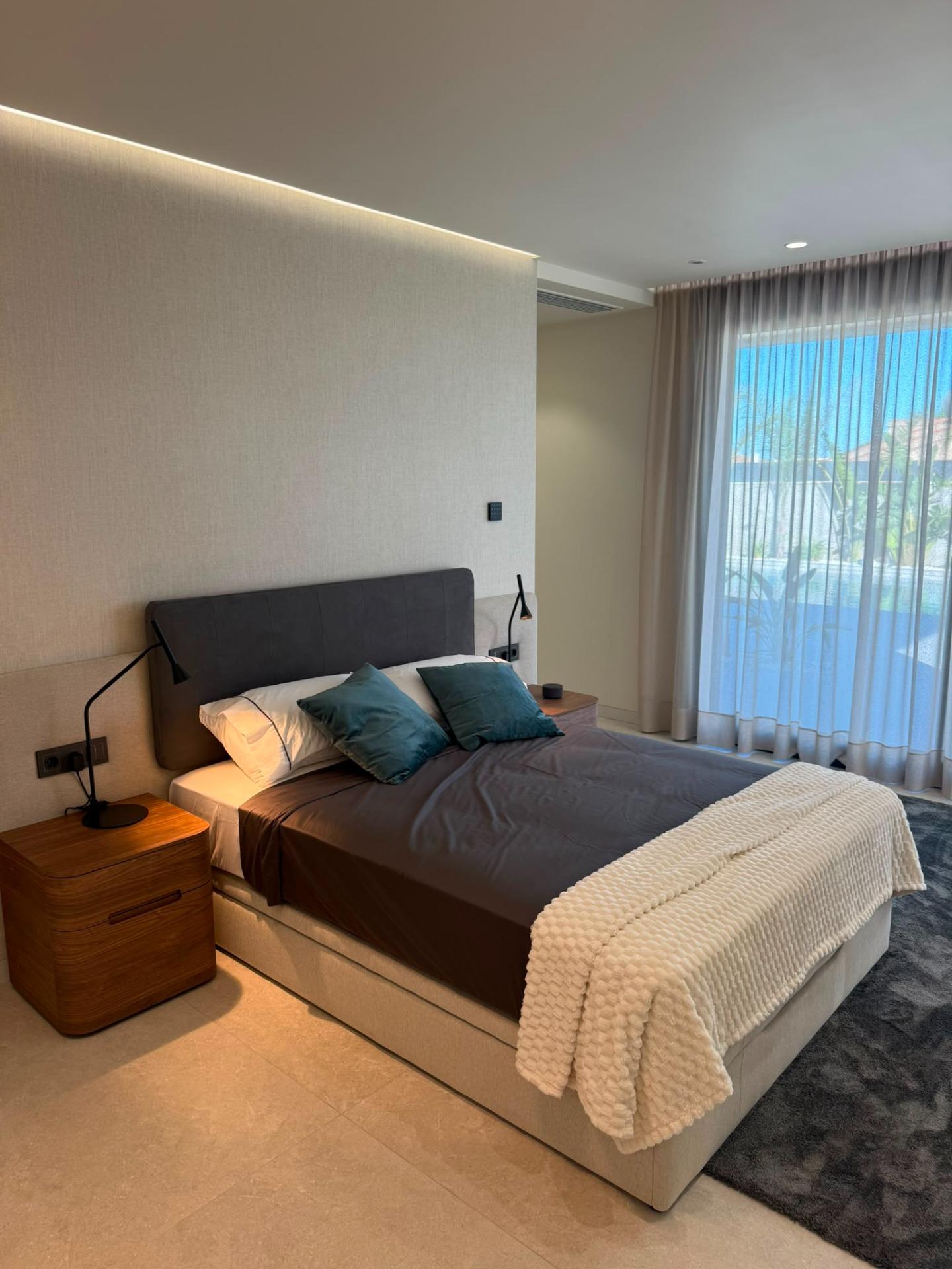 Villa for sale in Ciudad Quesada, Alicante, Spain
