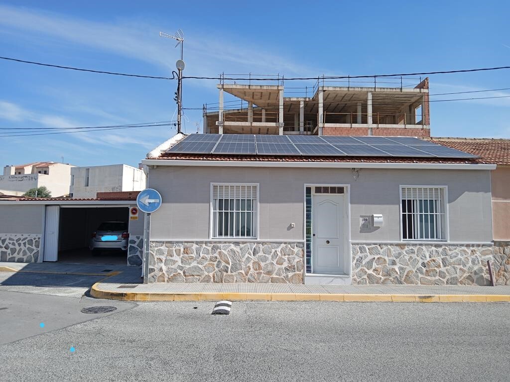 Semi Detached for sale in Los Montesinos, Alicante, Spain