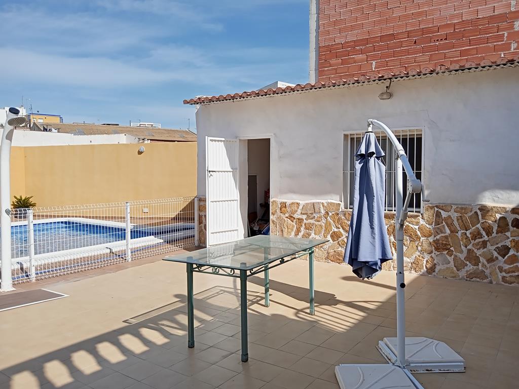 Semi Detached for sale in Los Montesinos, Alicante, Spain