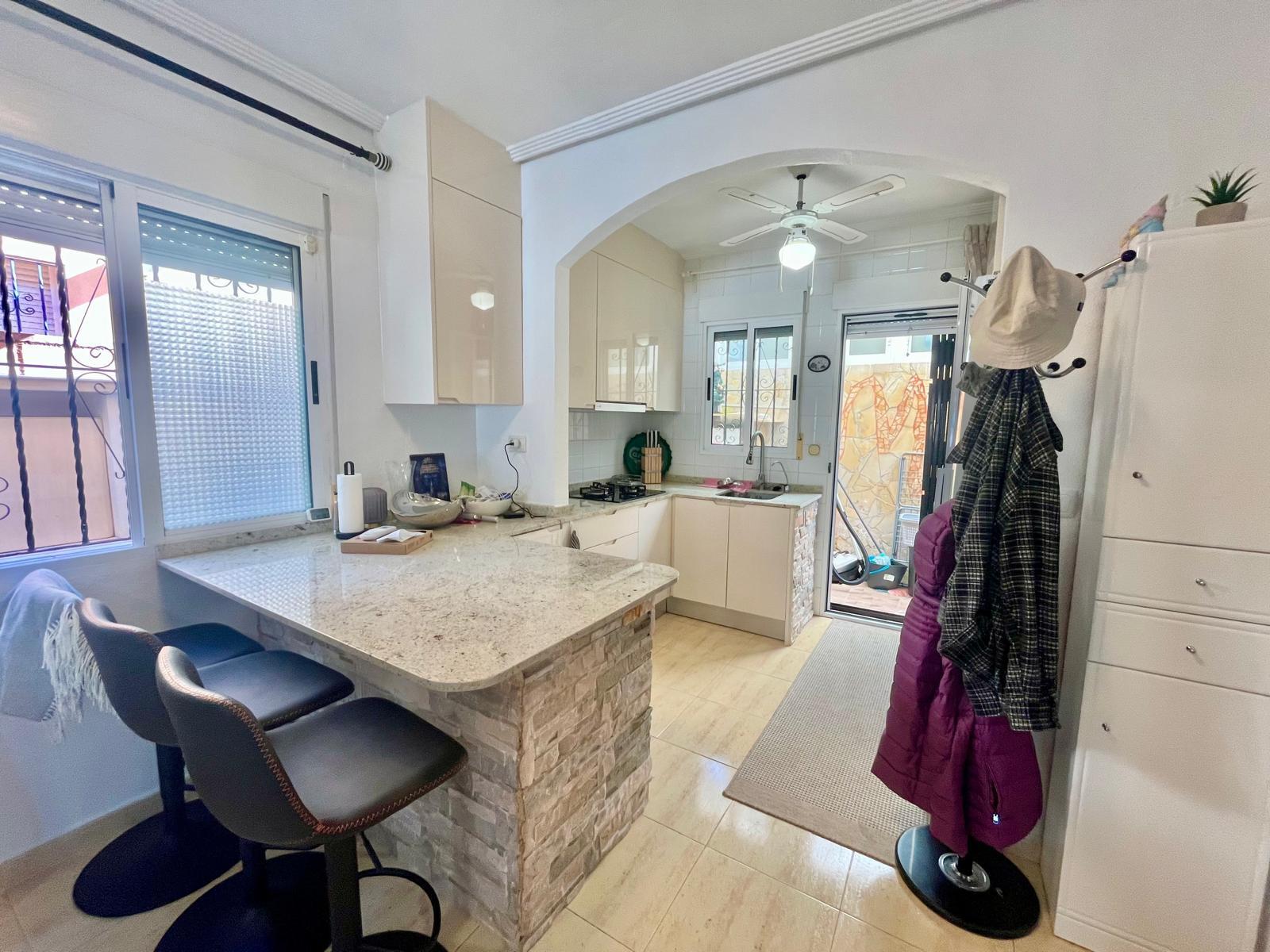 Villa en venta en Orihuela Costa