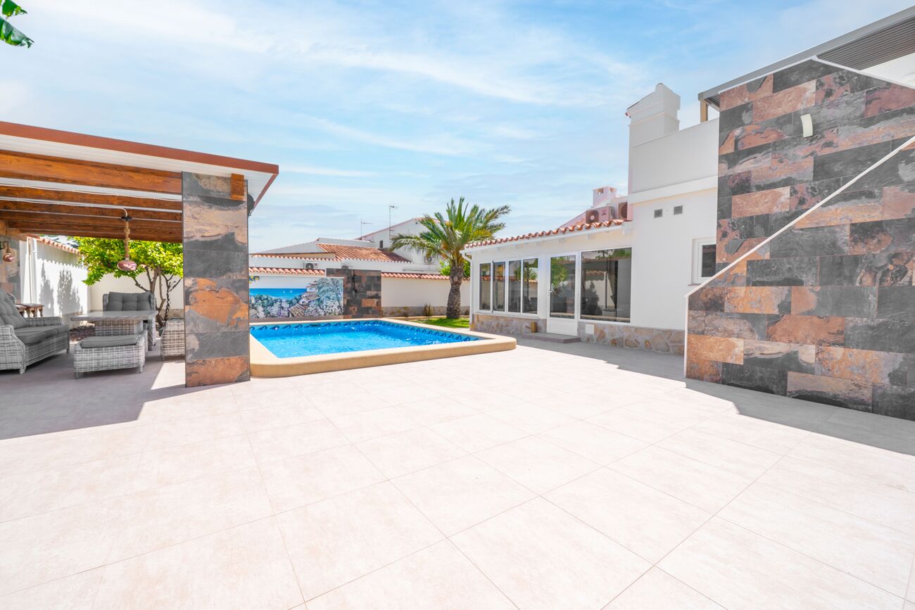 Villa en venta en Torrevieja