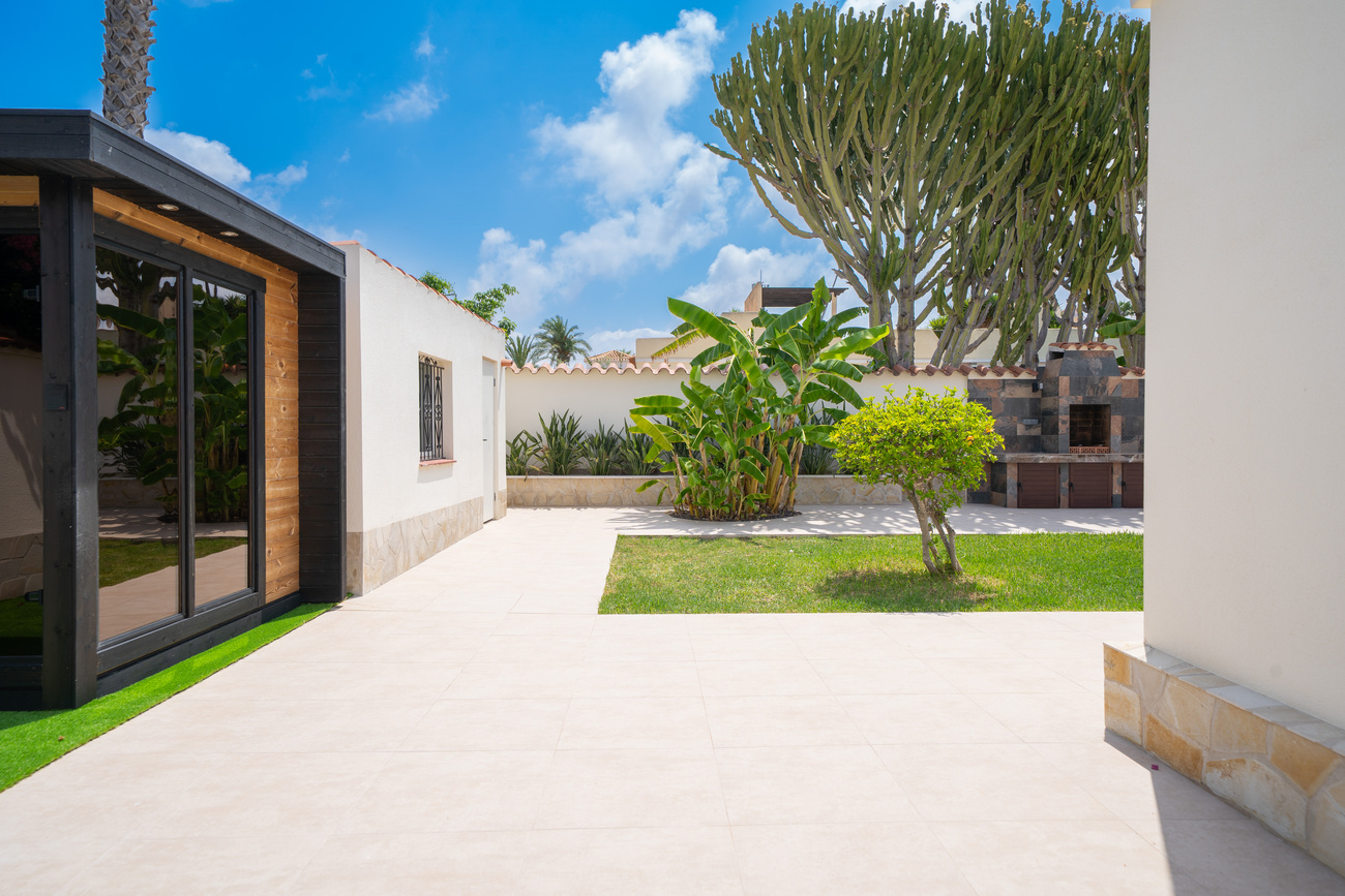 Villa en venta en Torrevieja