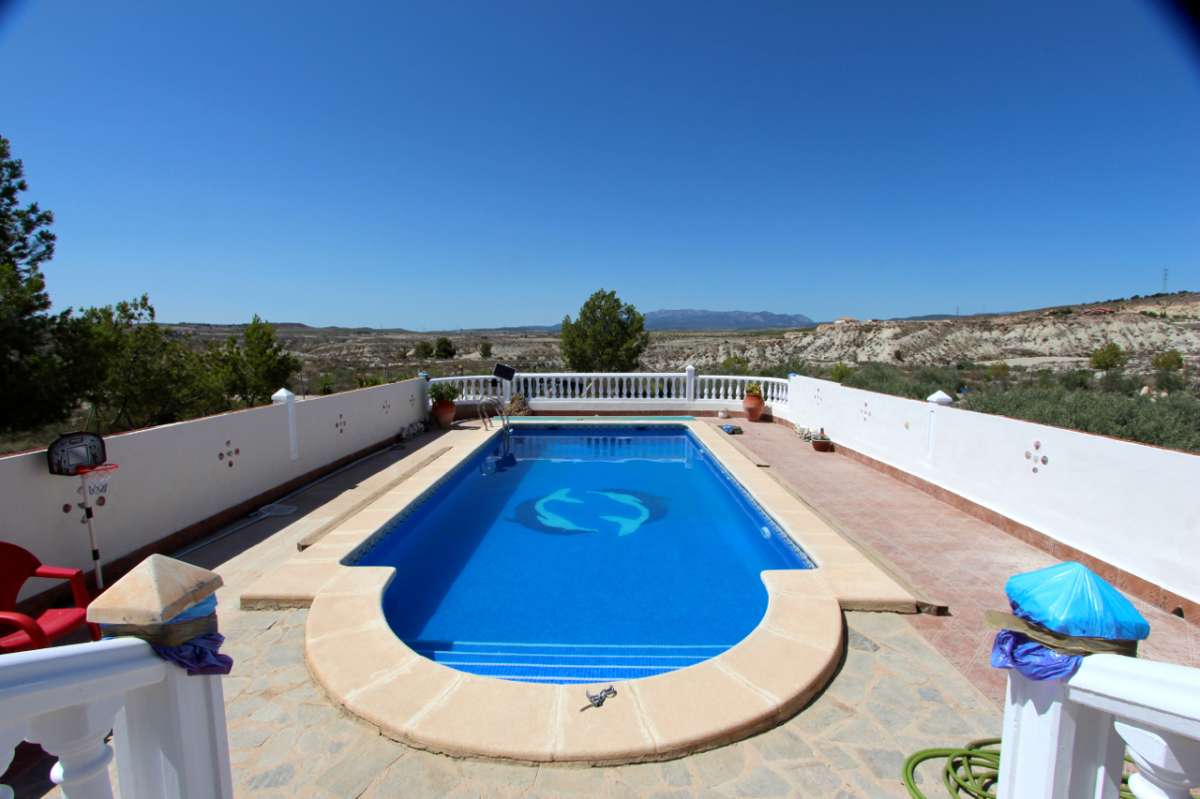 Villa en venta en Albudeite