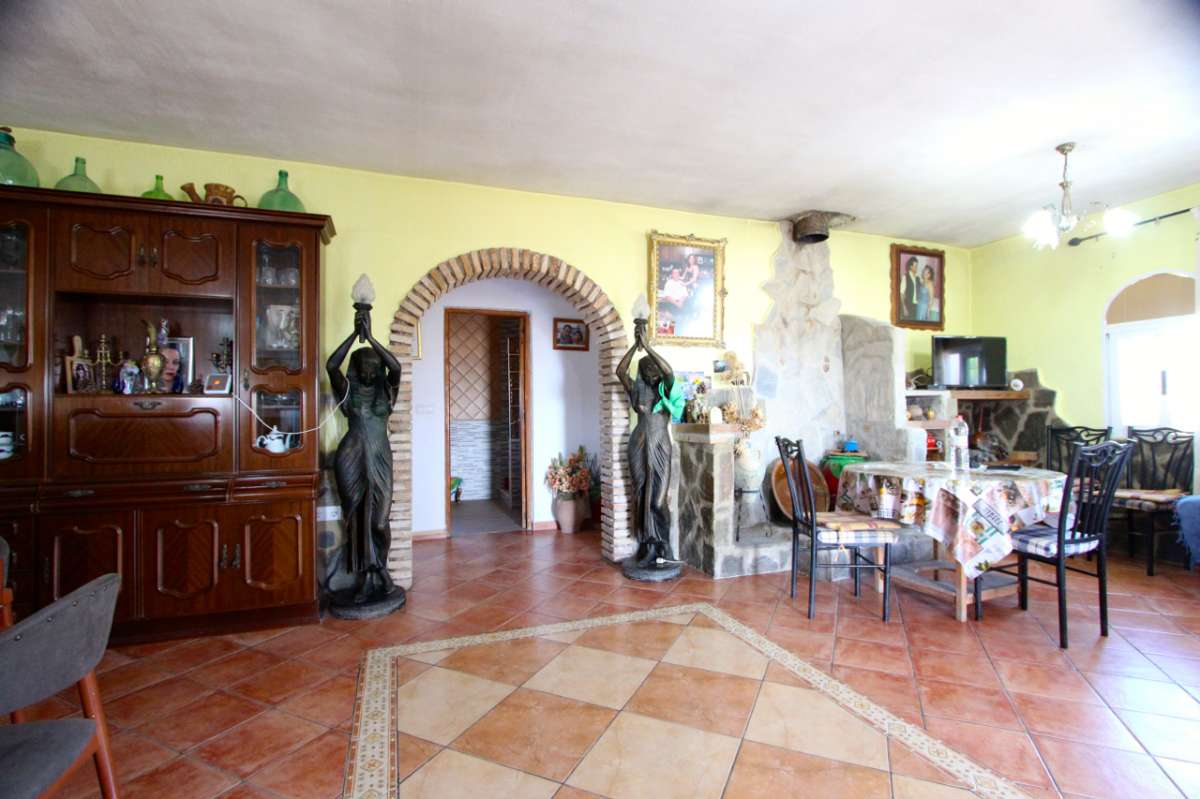 Villa en venta en Albudeite