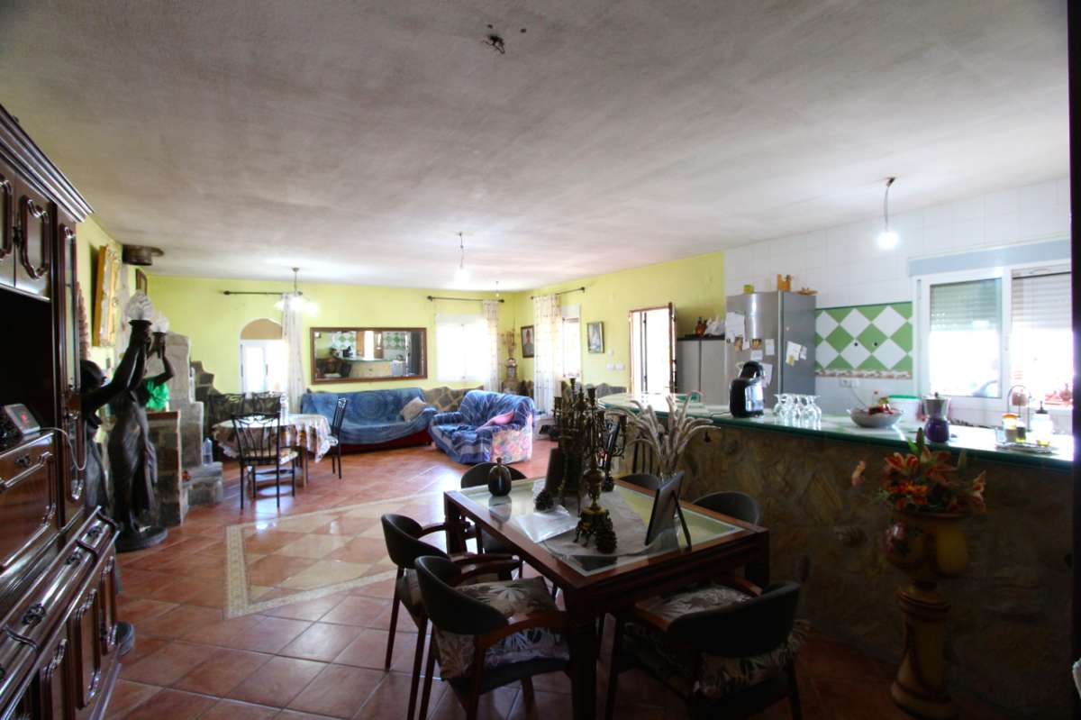 Villa en venta en Albudeite