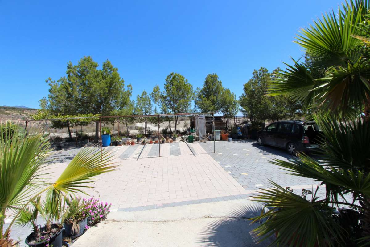 Villa en venta en Albudeite