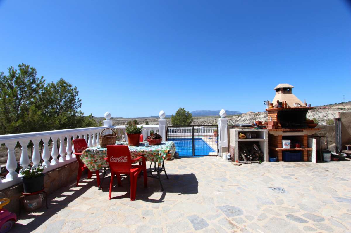 Villa en venta en Albudeite