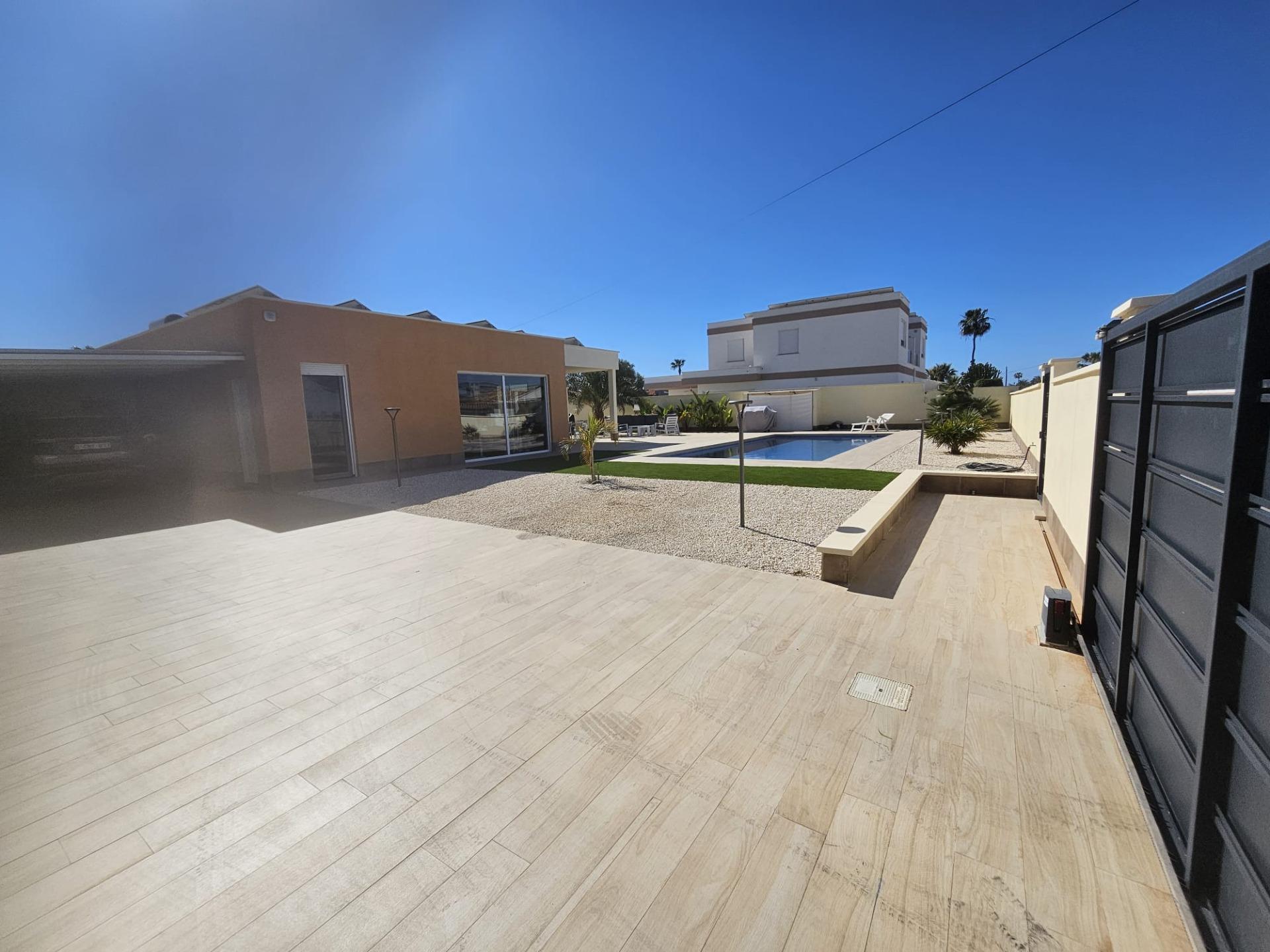 Villa for sale in Torrevieja, Alicante, Spain