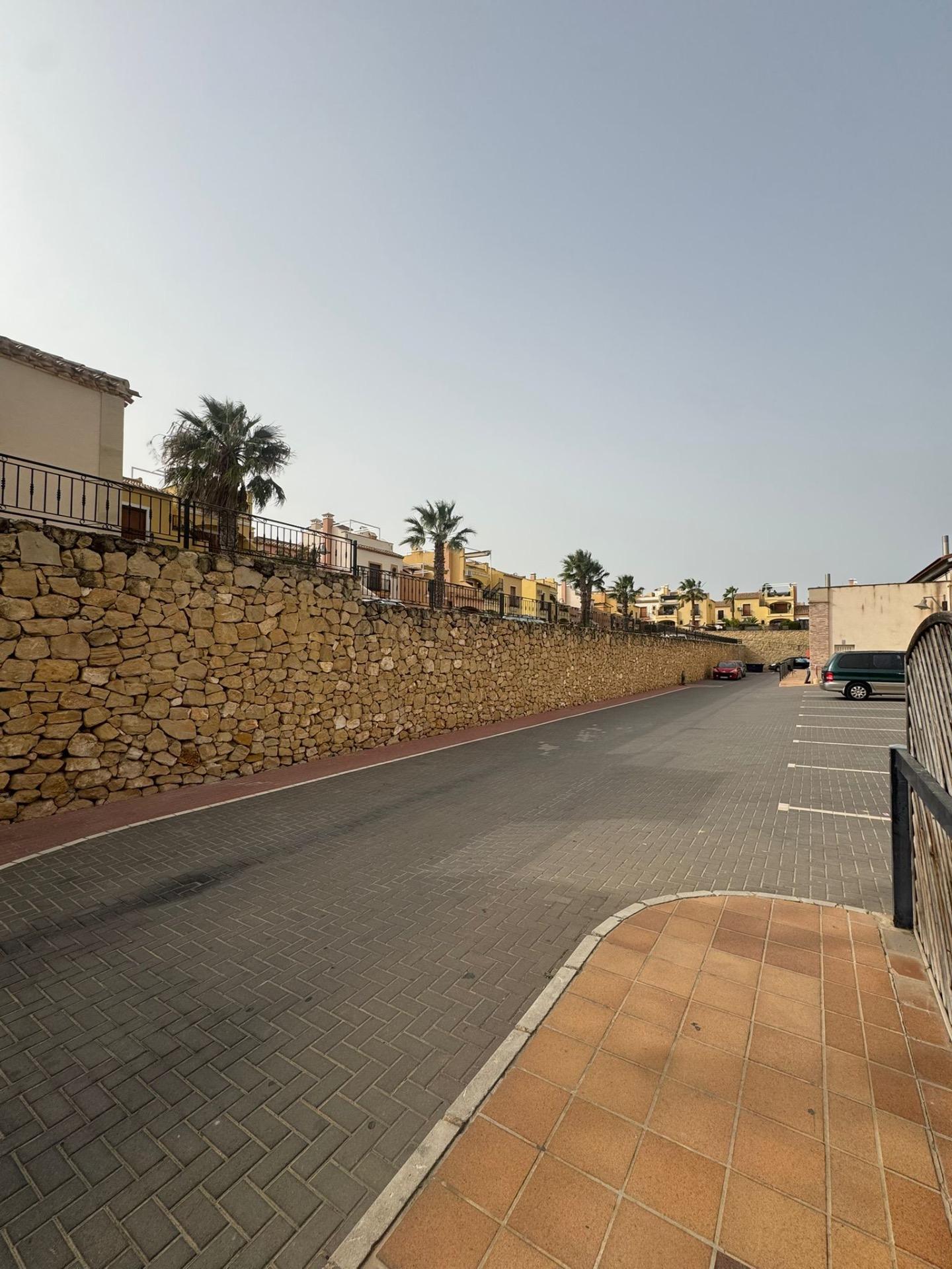 Comercial en venta en Algorfa