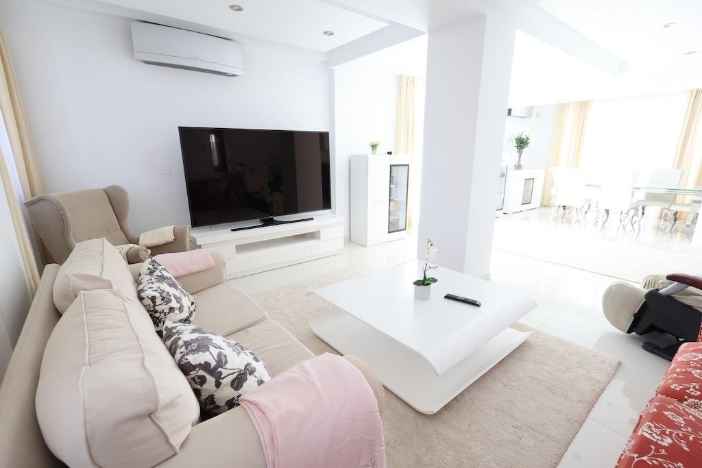 Villa for sale in Cabo Roig, Alicante, Spain
