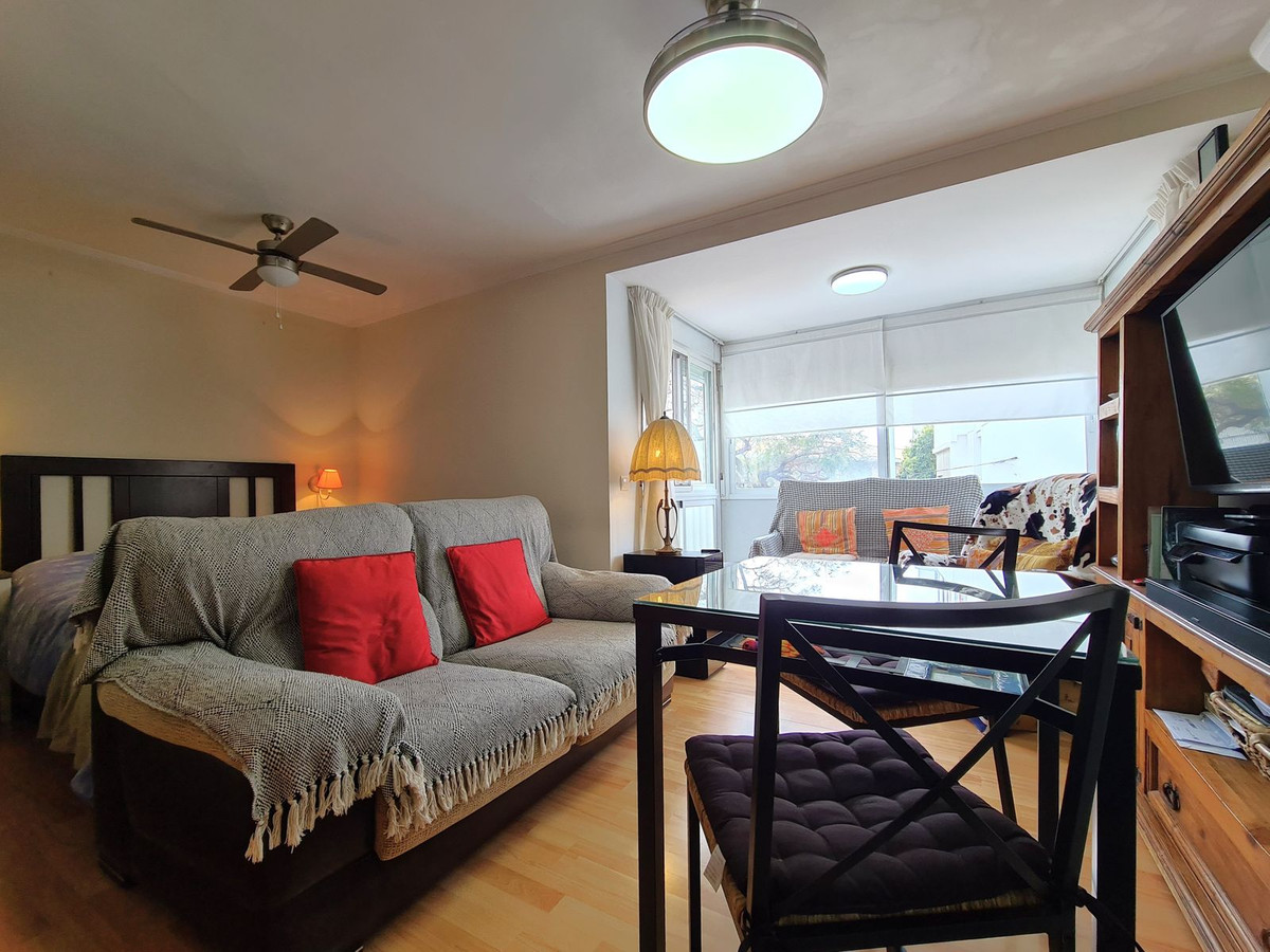 Piso en venta en Estepona