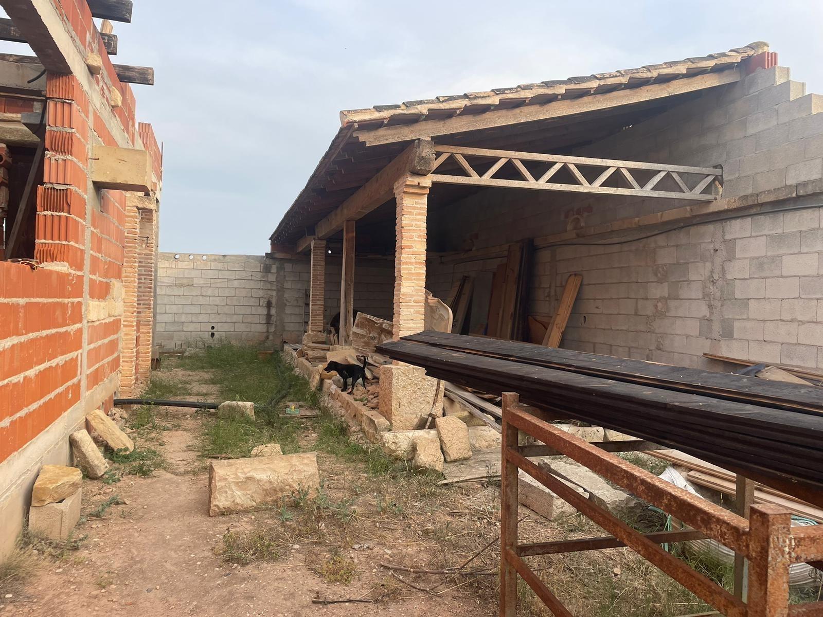 Finca en venta en Orihuela