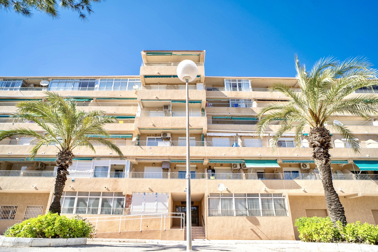 Apartment for sale in Guardamar Del Segura, Alicante, Spain