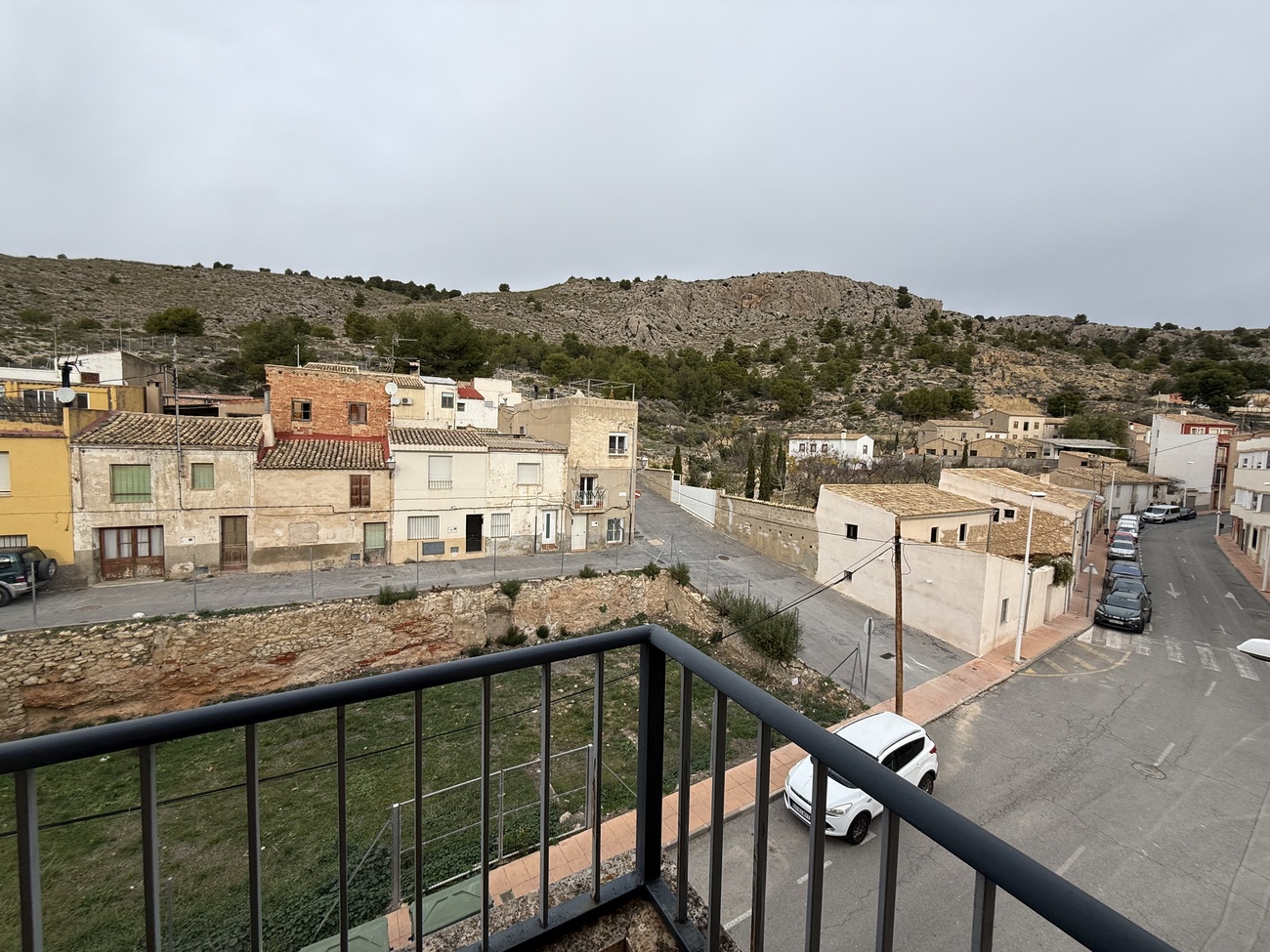 Apartment for sale in Onil, Alicante, Spain