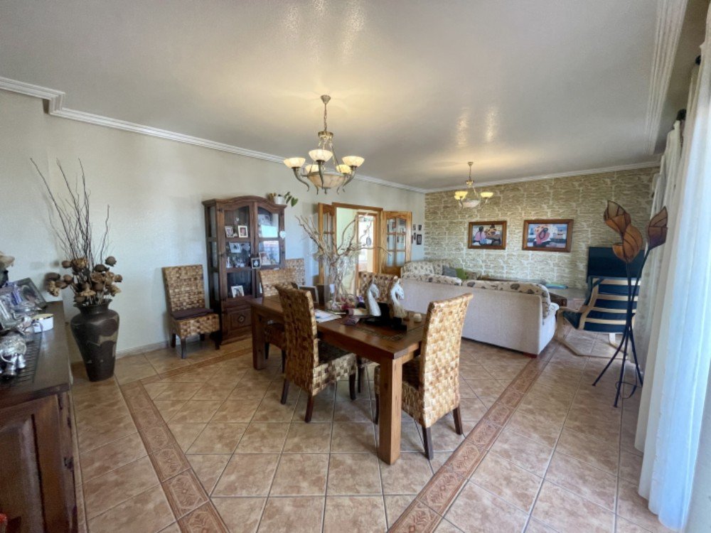Villa for sale in Ciudad Quesada, Alicante, Spain