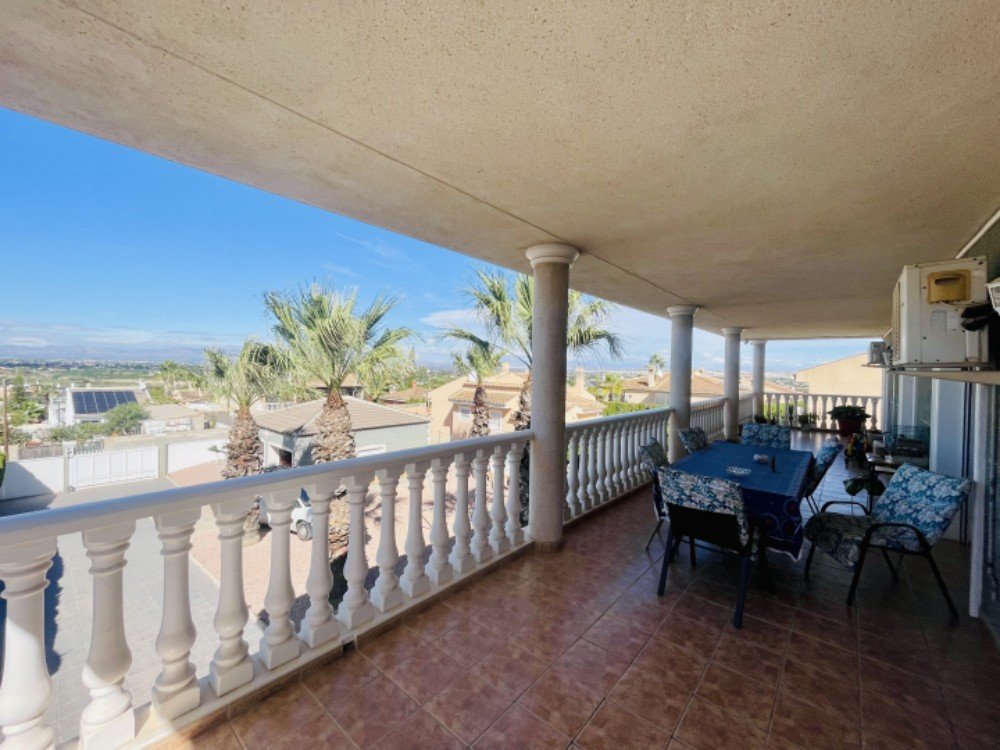 Villa for sale in Ciudad Quesada, Alicante, Spain