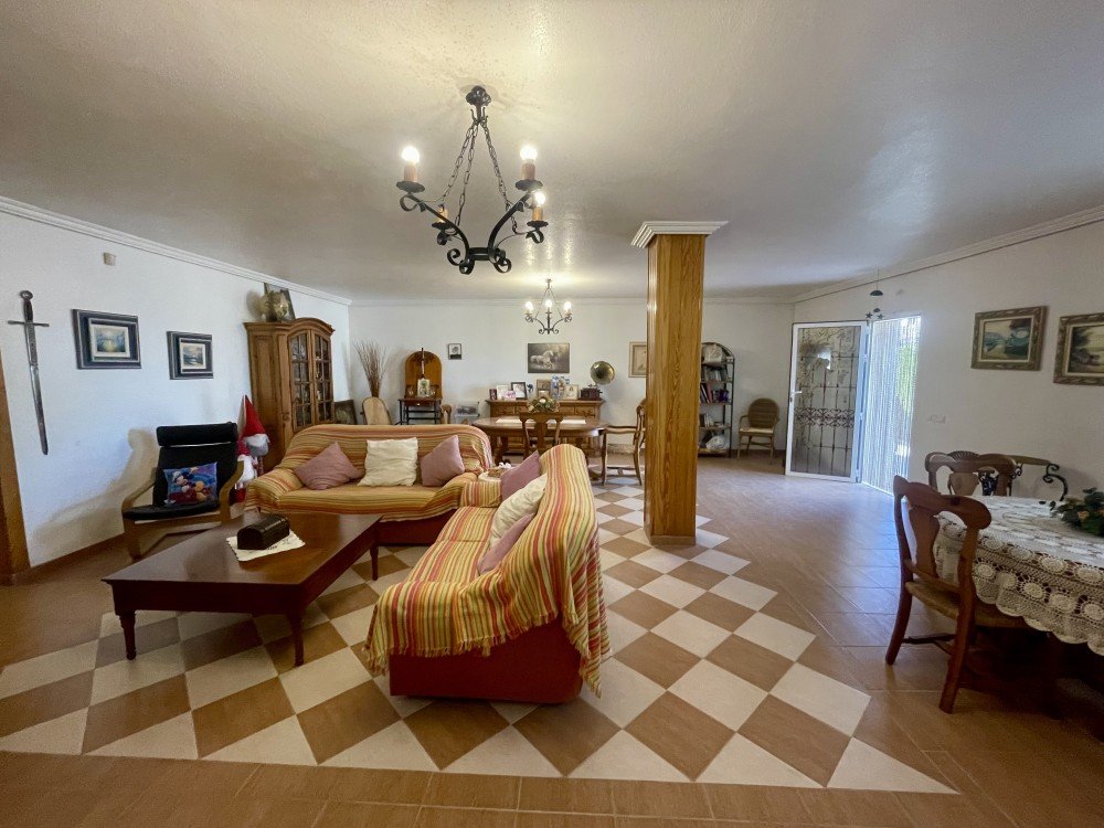 Villa for sale in Ciudad Quesada, Alicante, Spain