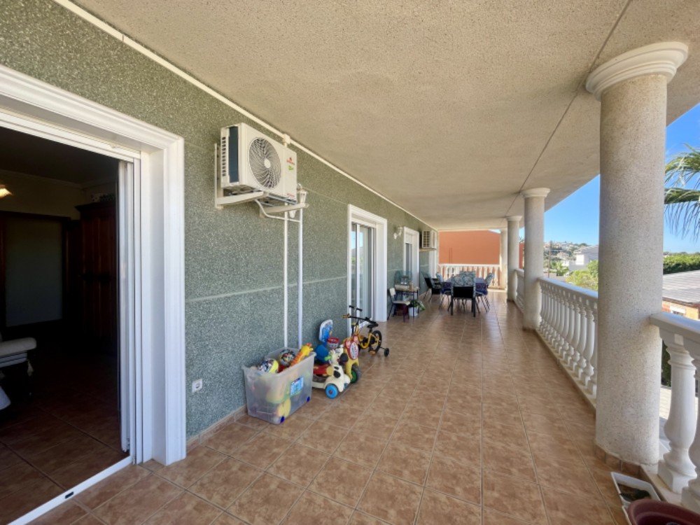 Villa for sale in Ciudad Quesada, Alicante, Spain