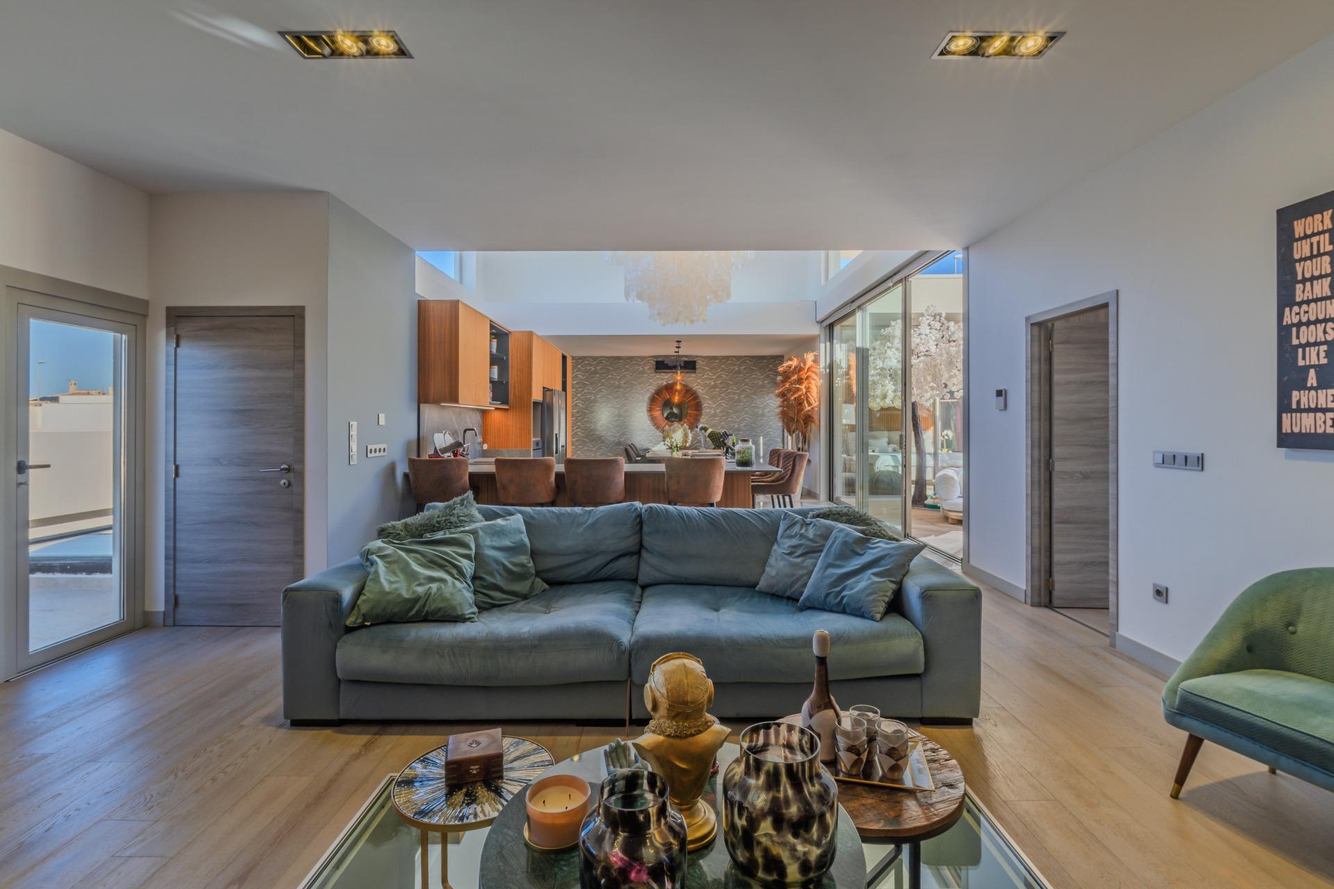 Villa for sale in Benijofar, Alicante, Spain