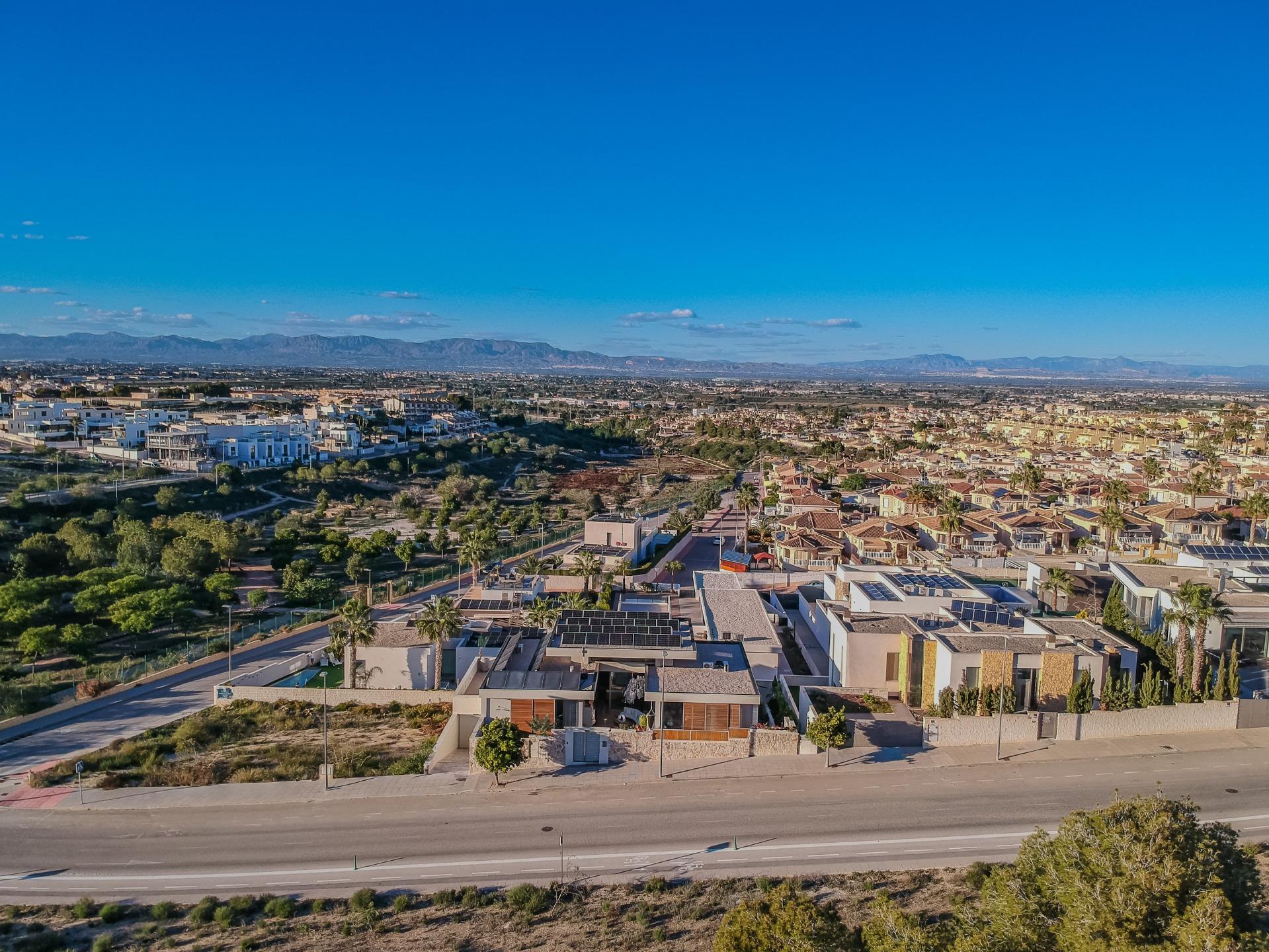 Villa for sale in Benijofar, Alicante, Spain