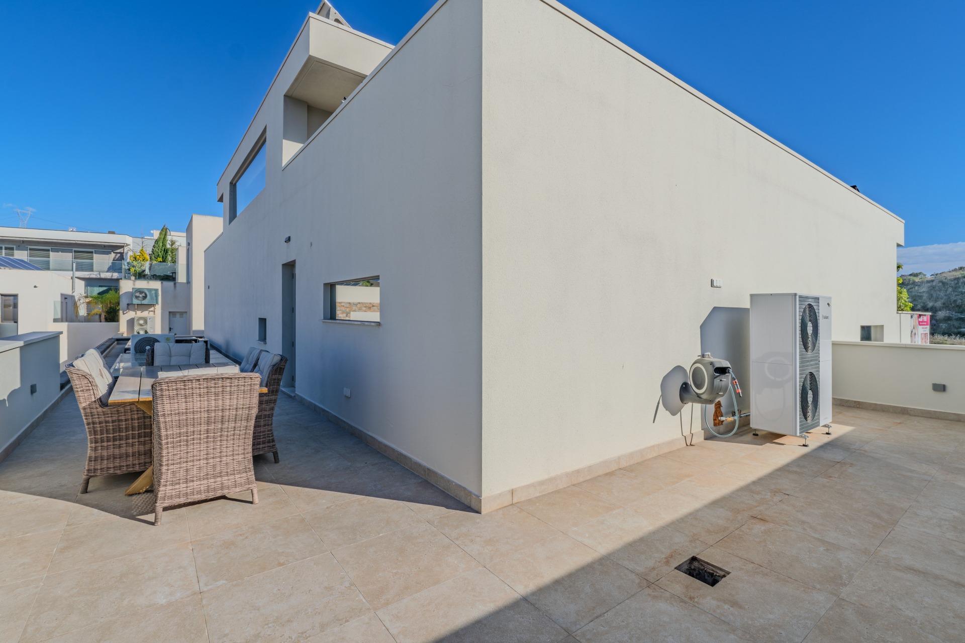 Villa for sale in Benijofar, Alicante, Spain