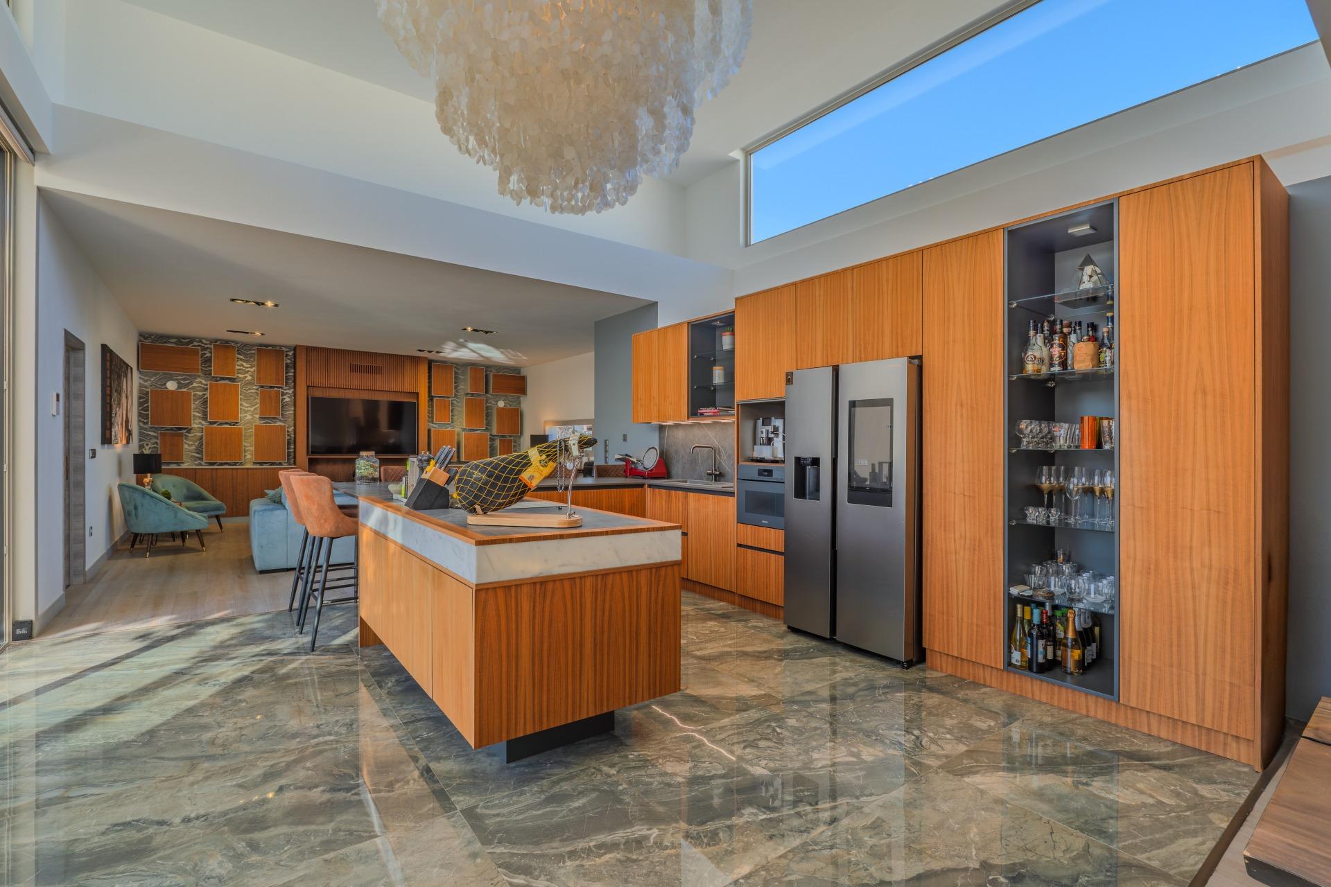 Villa for sale in Benijofar, Alicante, Spain