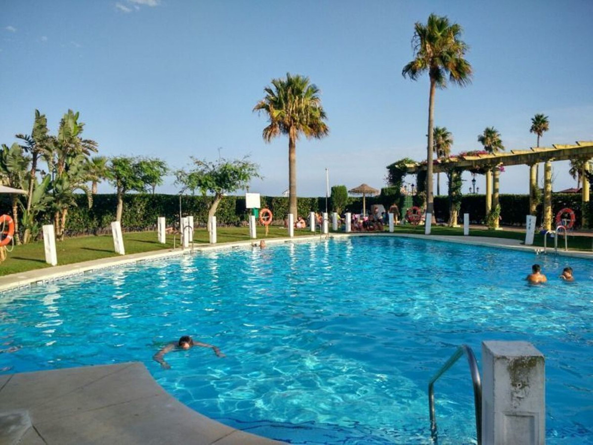 Piso en venta en San Luis De Sabinillas