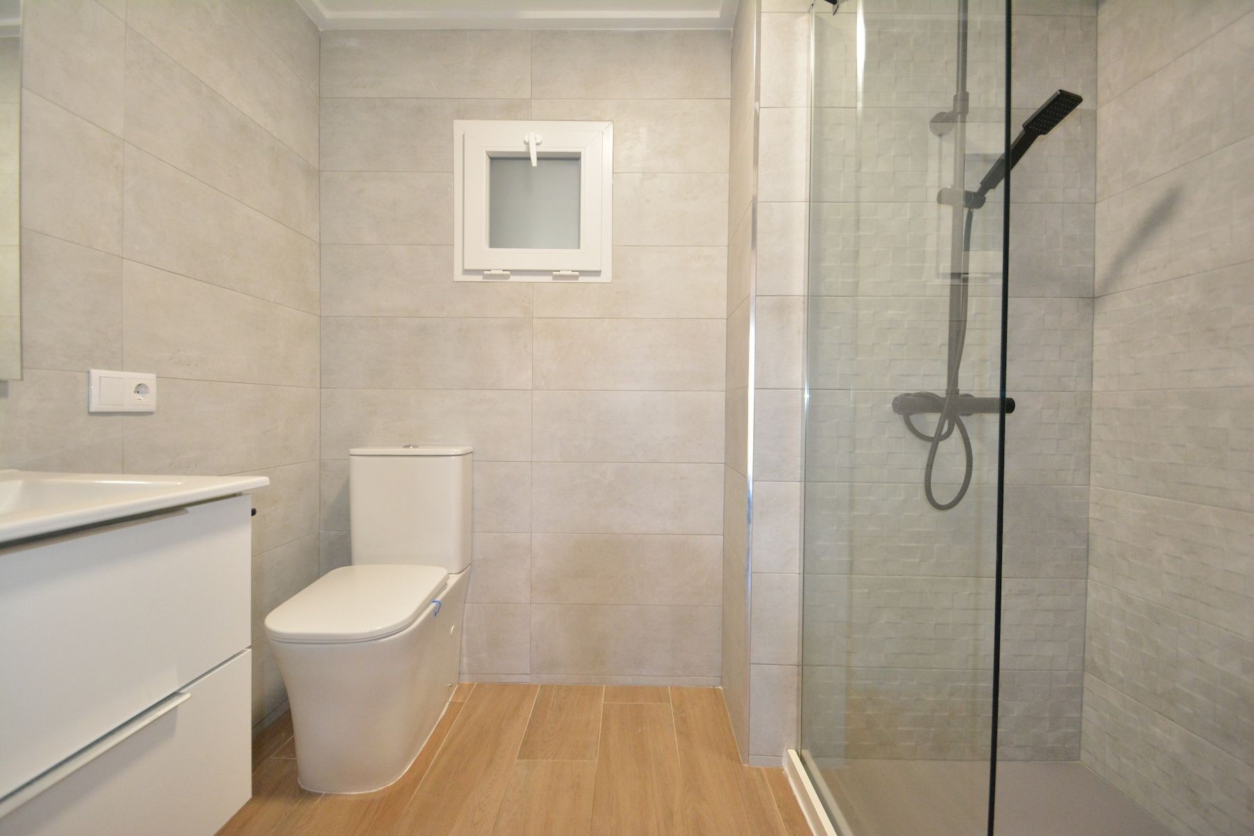 Apartment for sale in Guardamar Del Segura, Alicante, Spain