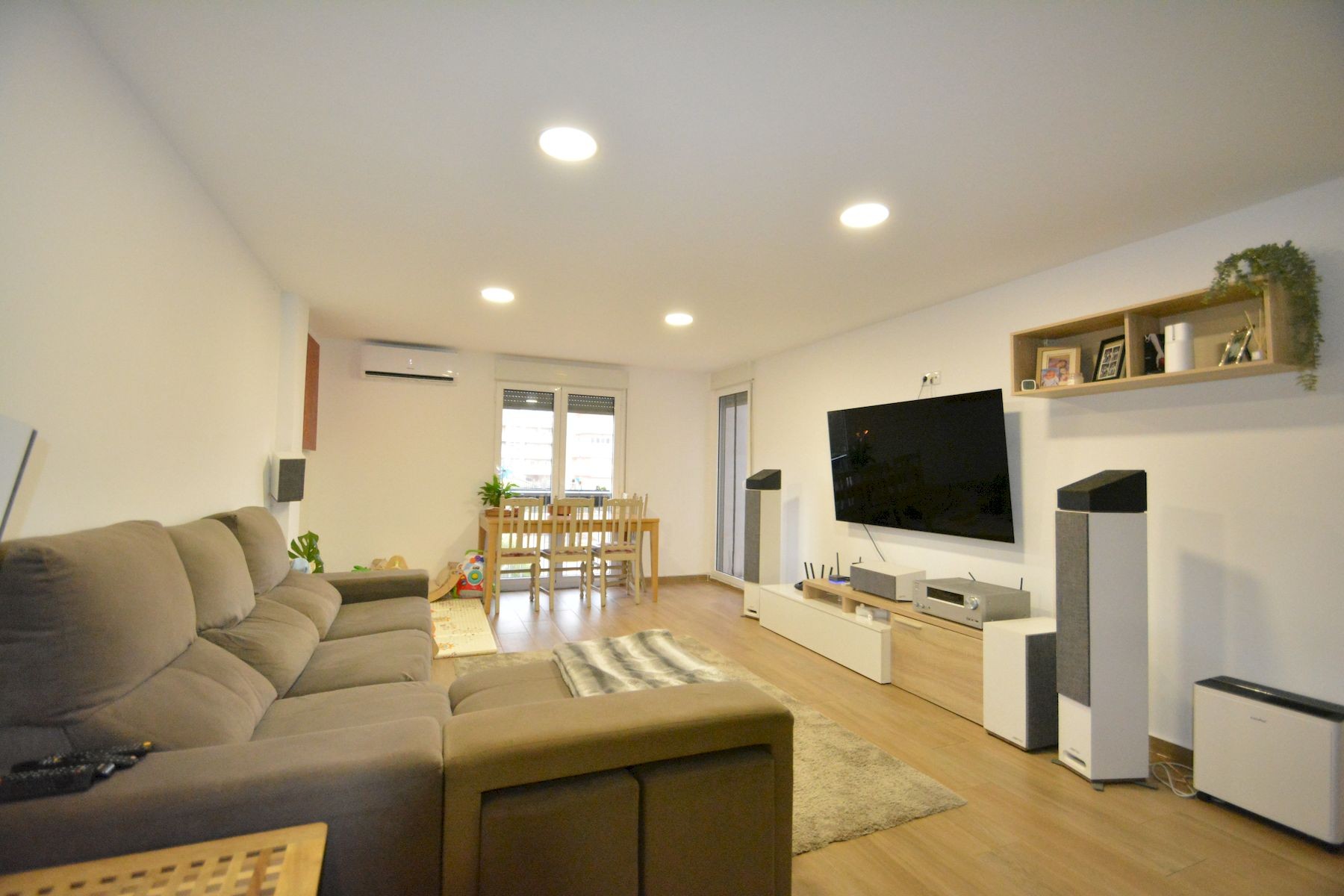 Apartment for sale in Guardamar Del Segura, Alicante, Spain