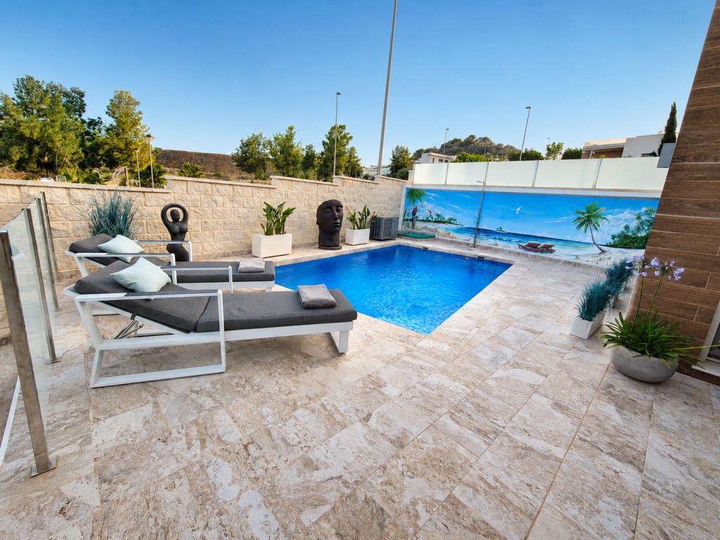 Villa for sale in San Miguel De Salinas, Alicante, Spain
