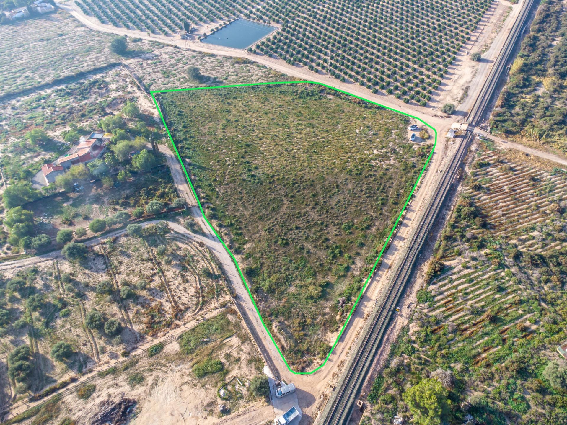 Finca en venta en Crevillent
