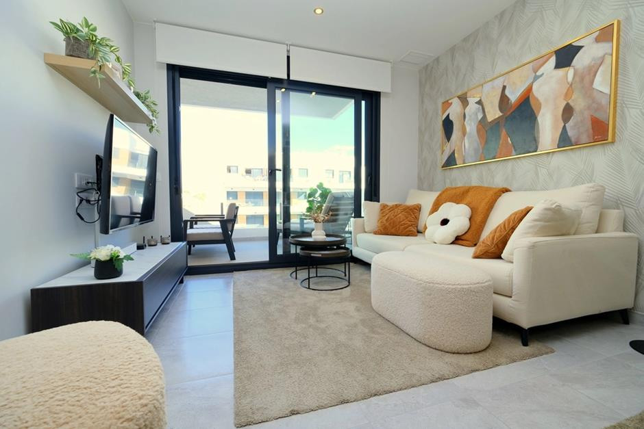 Apartment for sale in Villamartin, Alicante, Spain