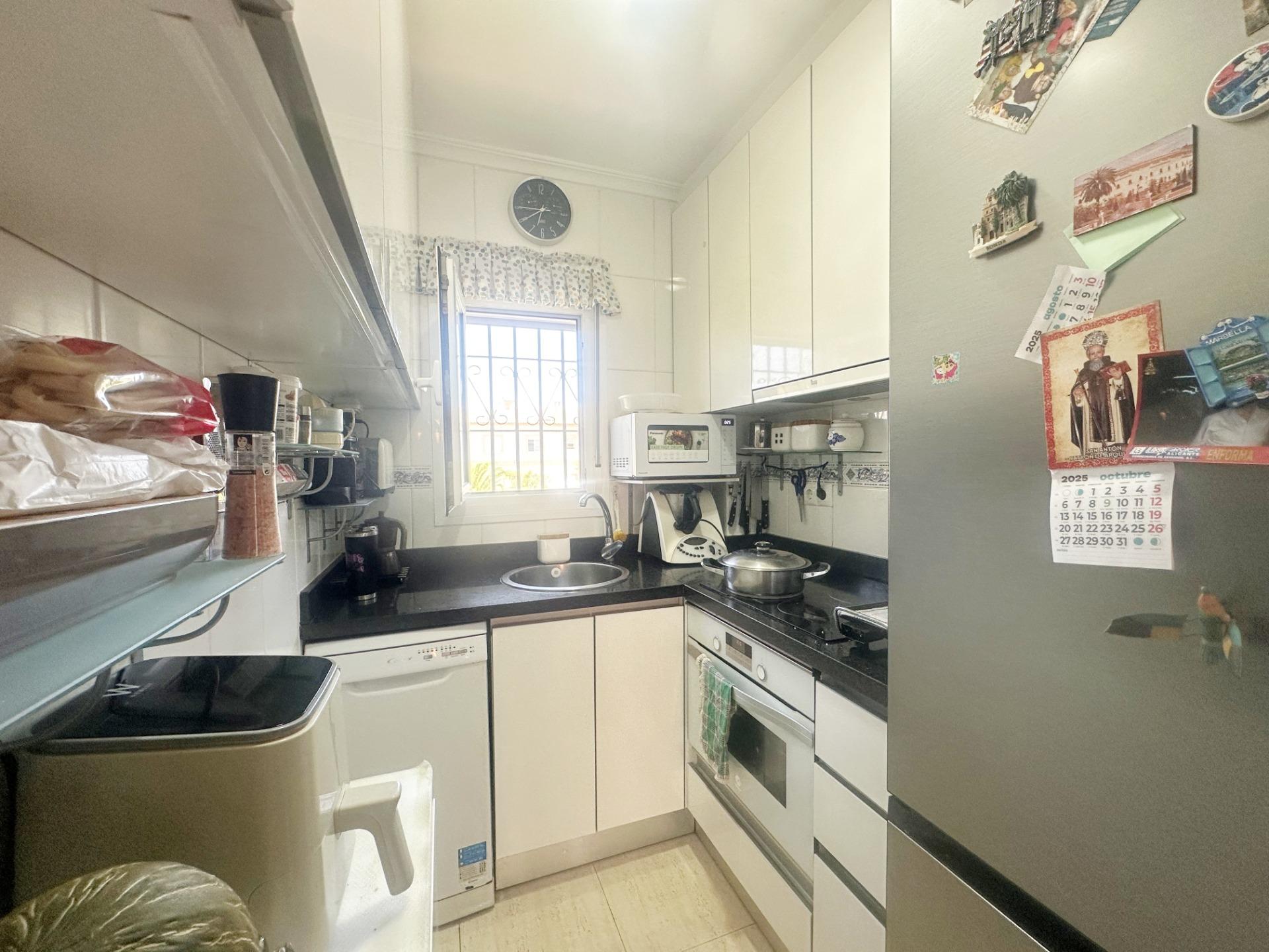 Bungalow for sale in Torrevieja, Alicante, Spain