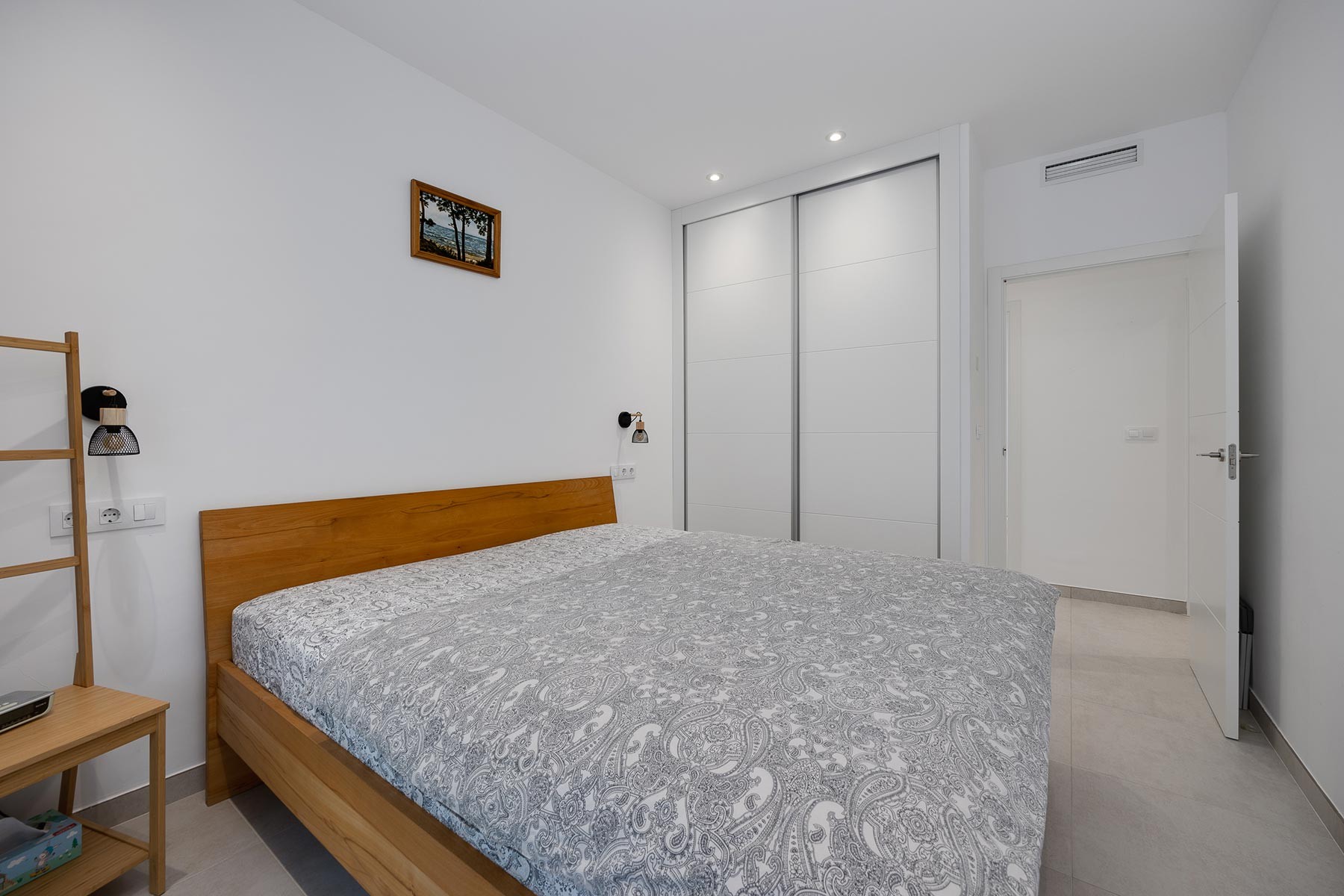 Villa for sale in Pinar De Campoverde, Alicante, Spain