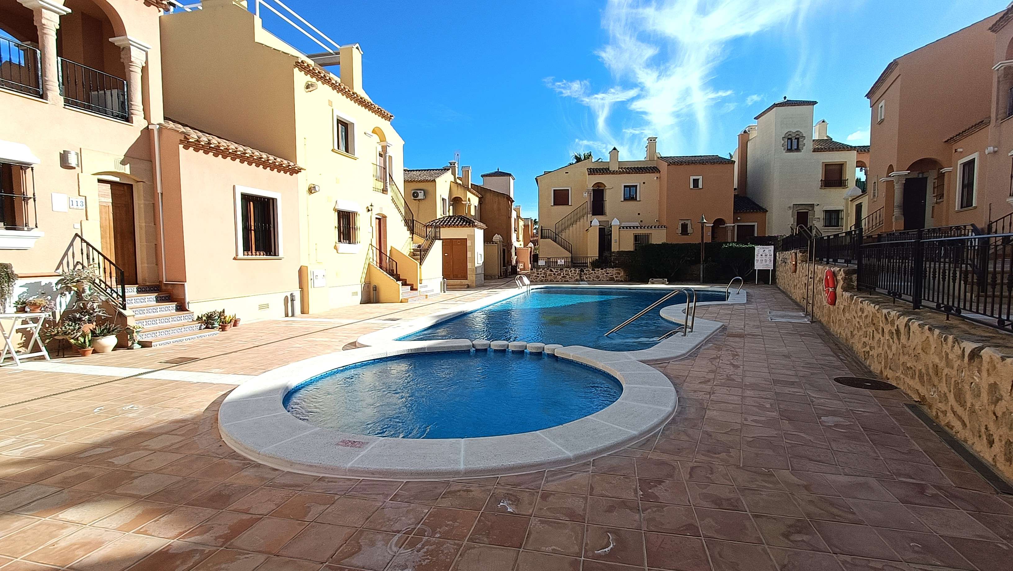 Villa for sale in Algorfa, Alicante, Spain