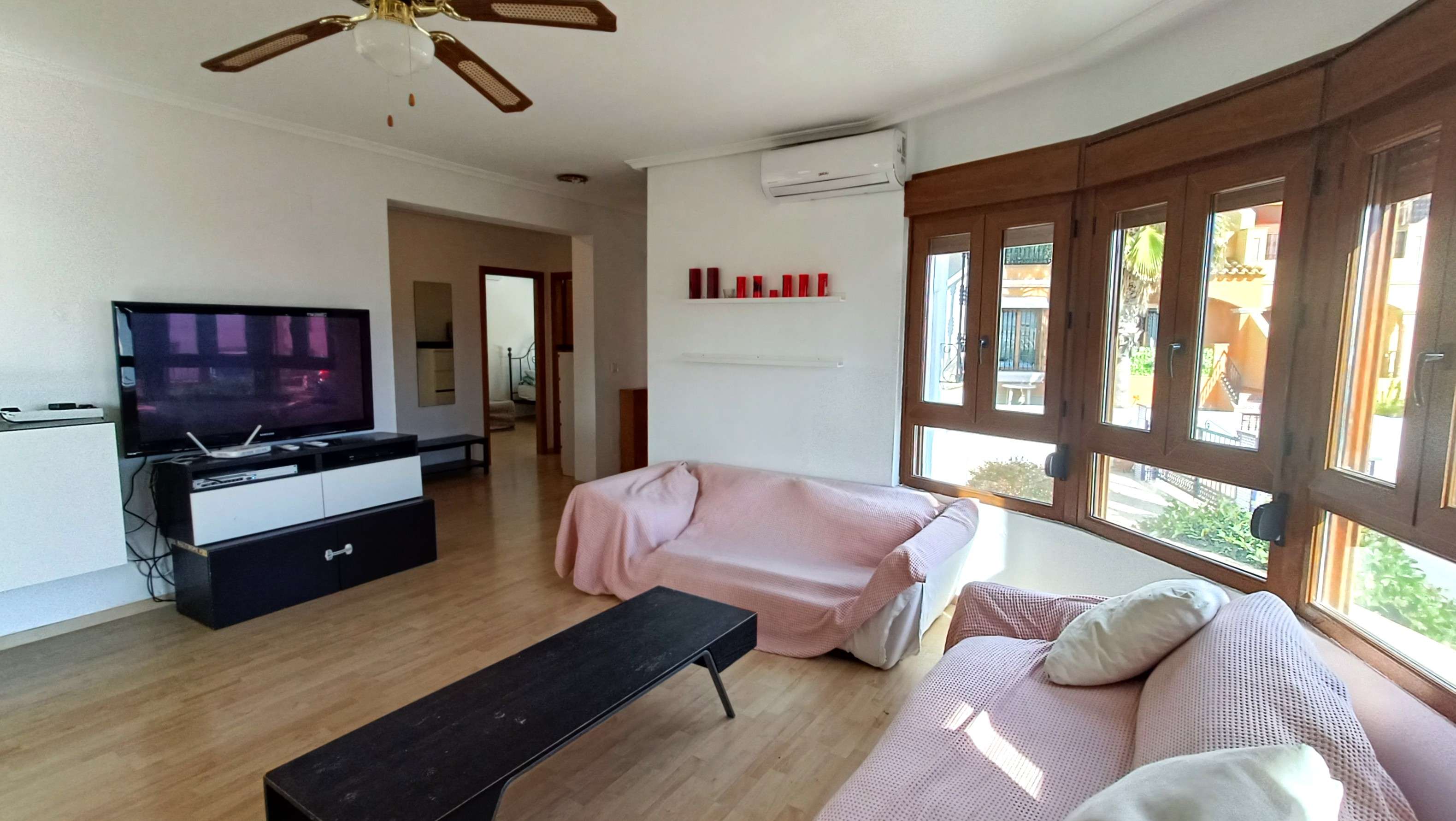 Villa for sale in Algorfa, Alicante, Spain