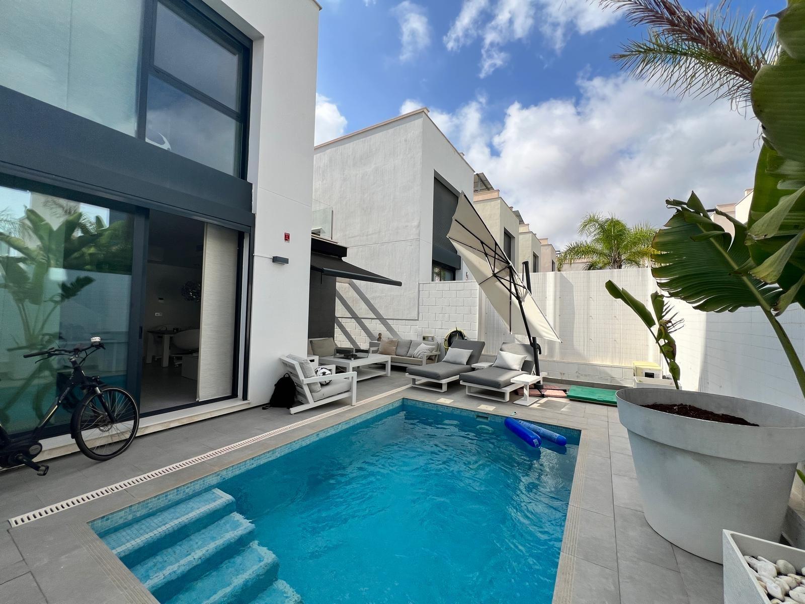 Villa for sale in Orihuela Costa, Alicante, Spain