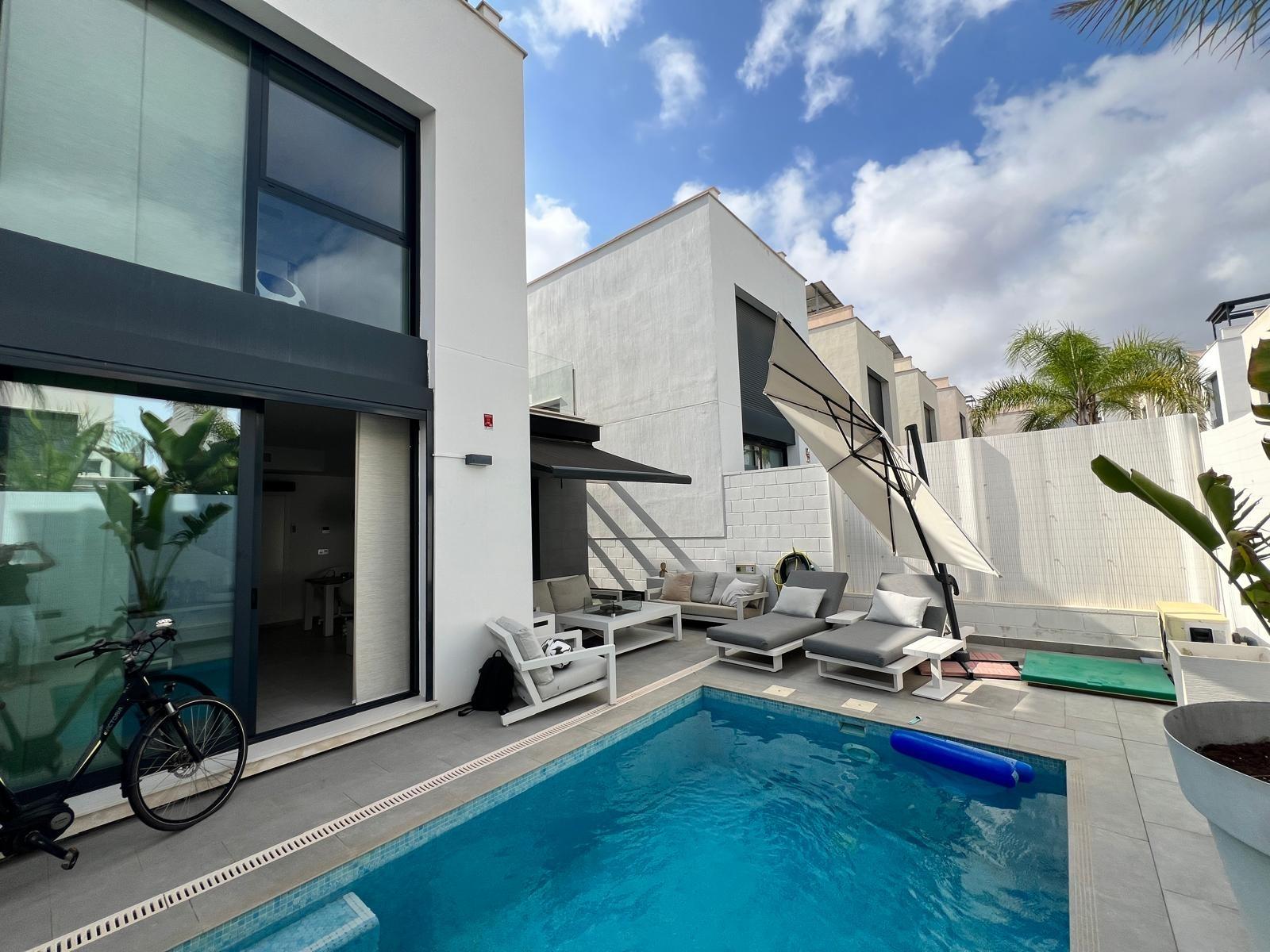 Villa for sale in Orihuela Costa, Alicante, Spain
