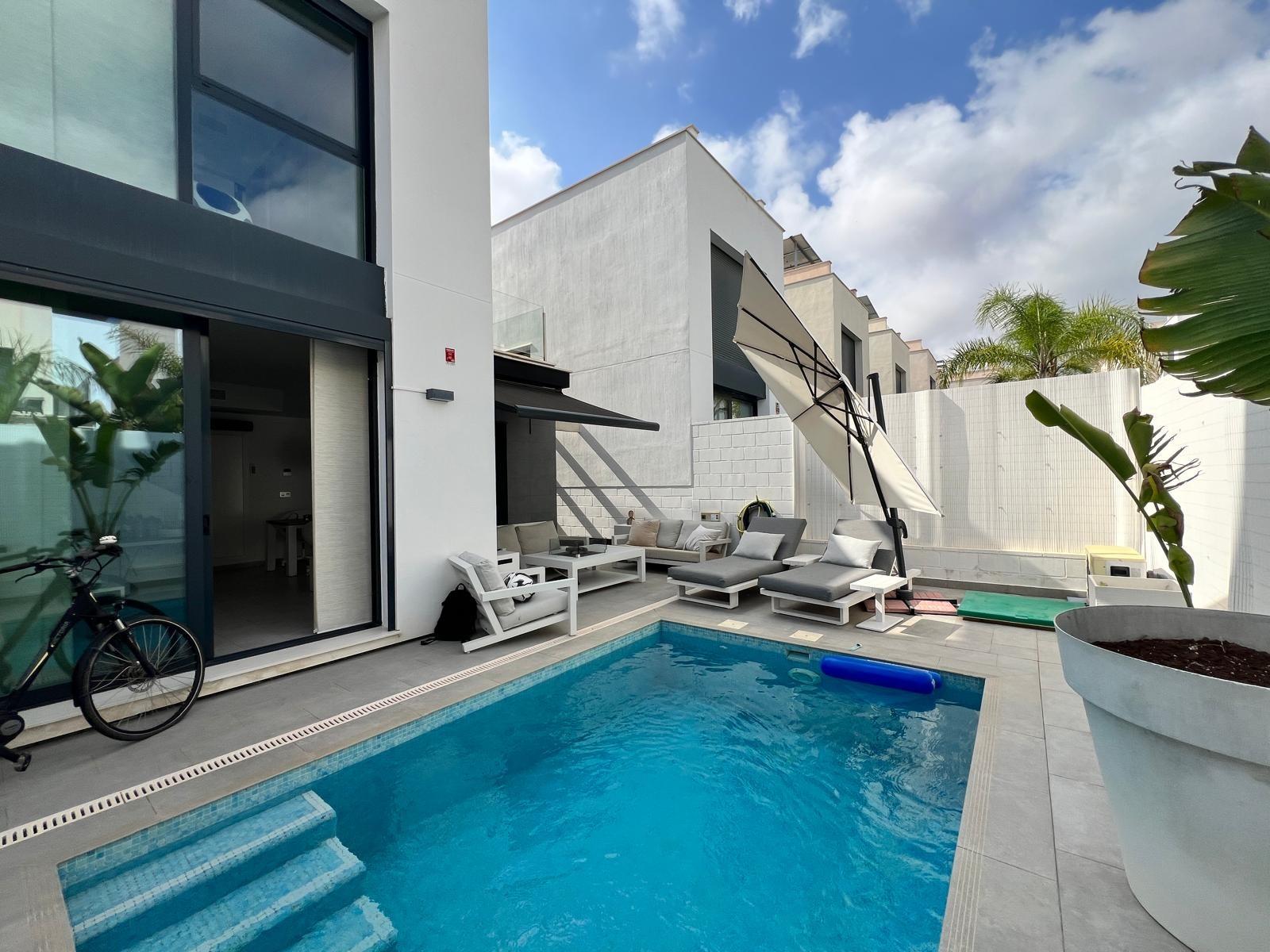 Villa for sale in Orihuela Costa, Alicante, Spain