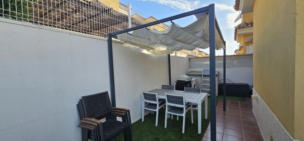 Villa for sale in Lo Crispin, Alicante, Spain